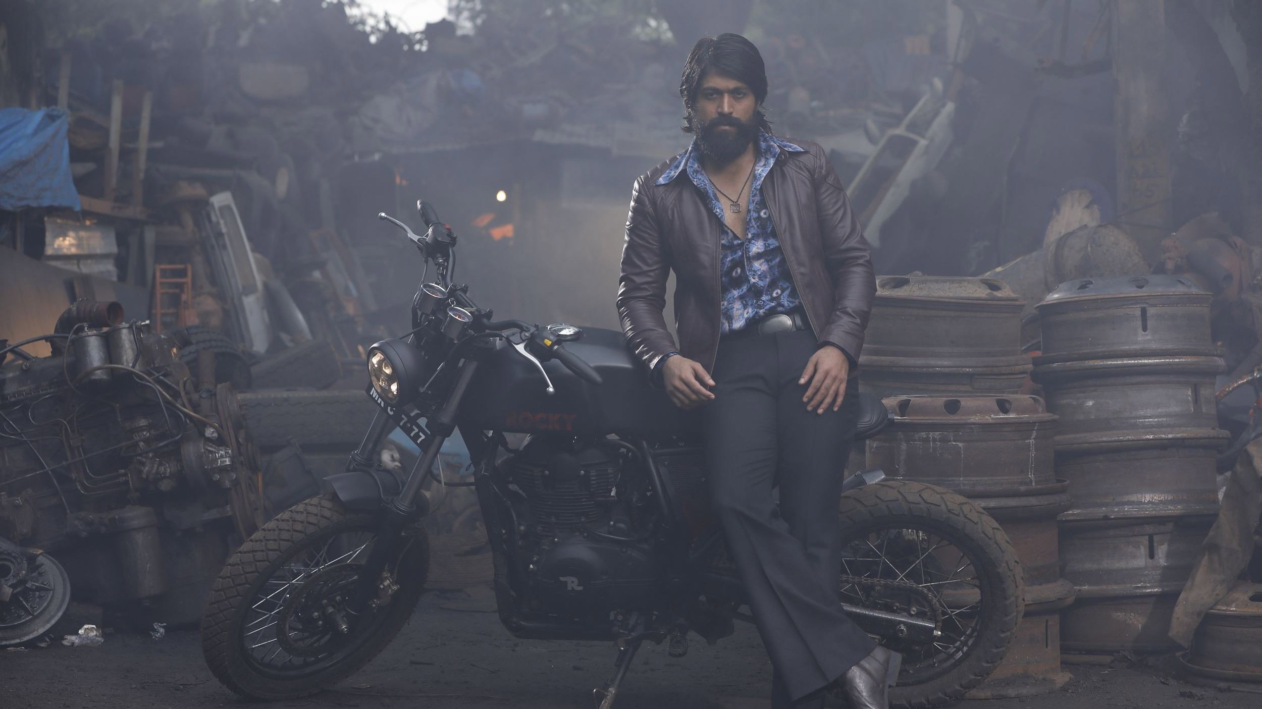 K.G.F: Chapter 1 scene photo