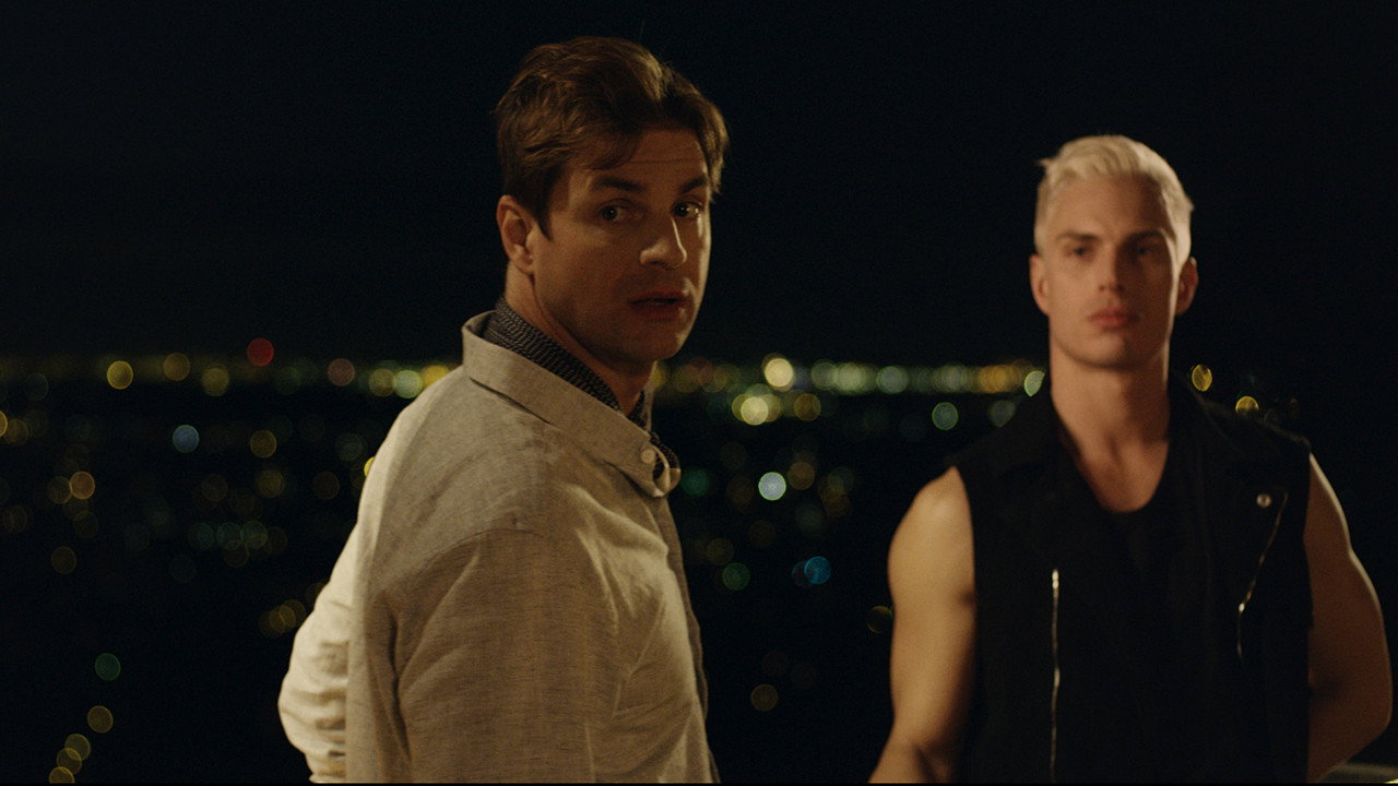 Kiss Me, Kill Me scene photo