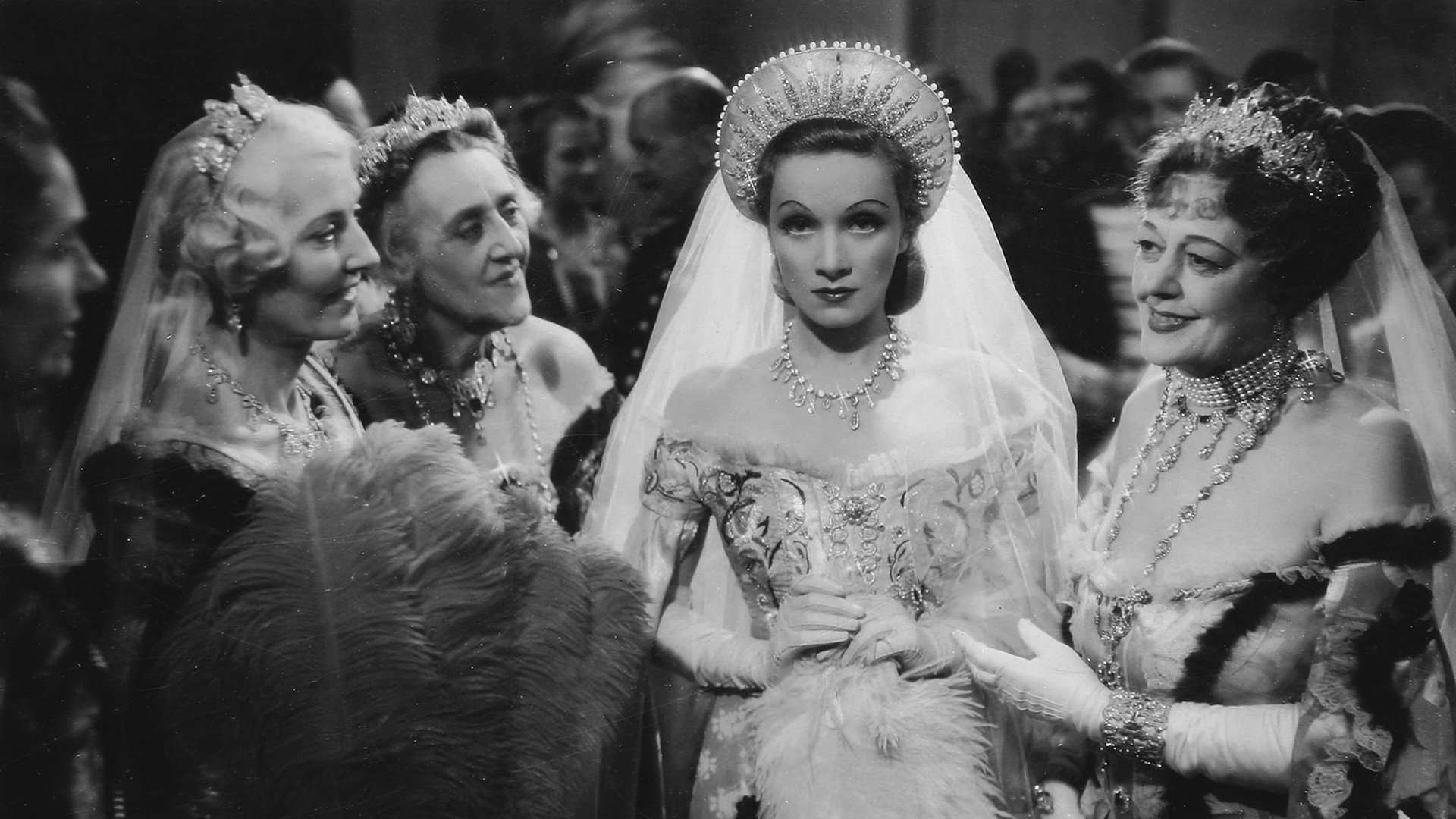 Knight Without Armour scene photo