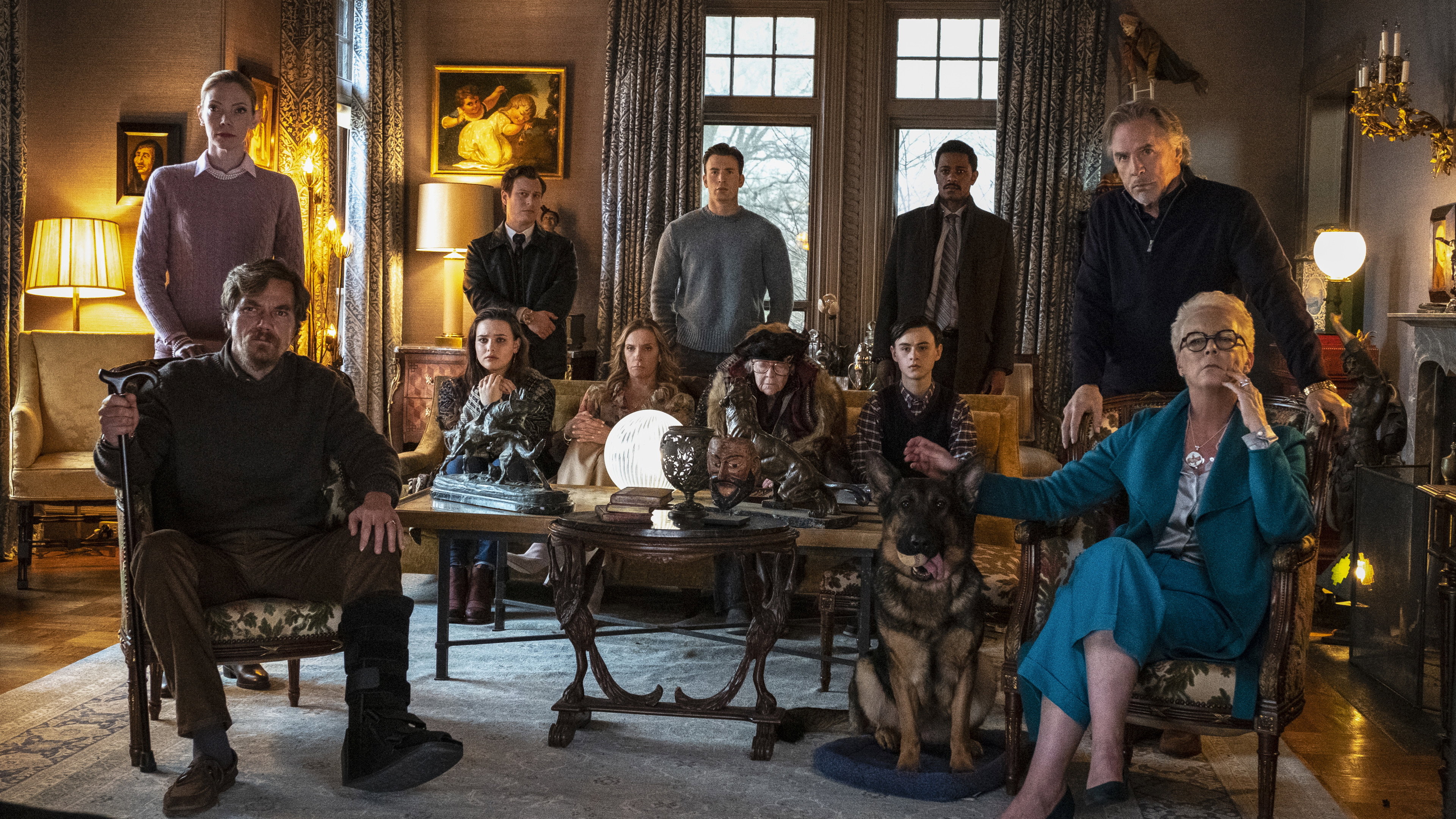 Knives Out scene photo