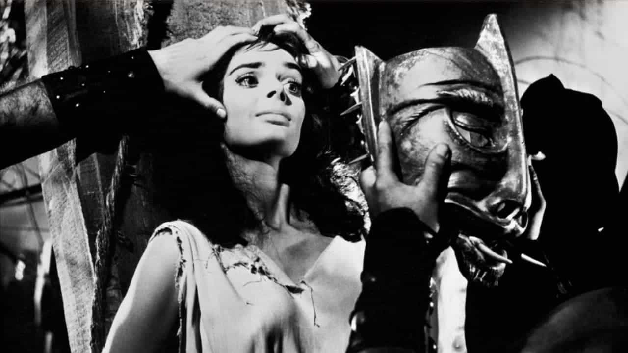 La maschera del demonio scene photo