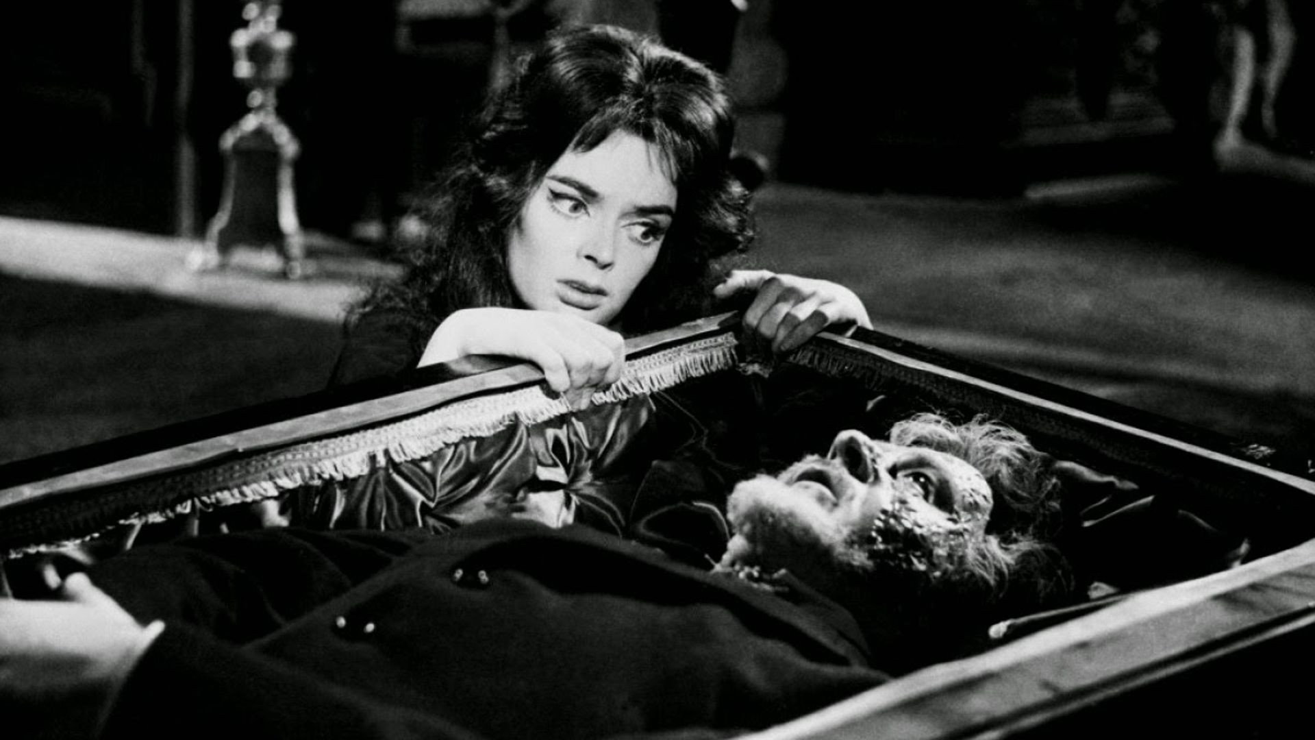 La maschera del demonio scene photo