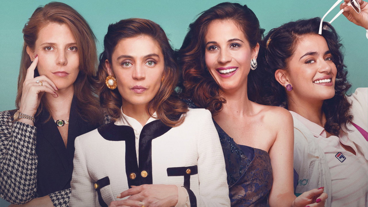 Las niñas bien scene photo