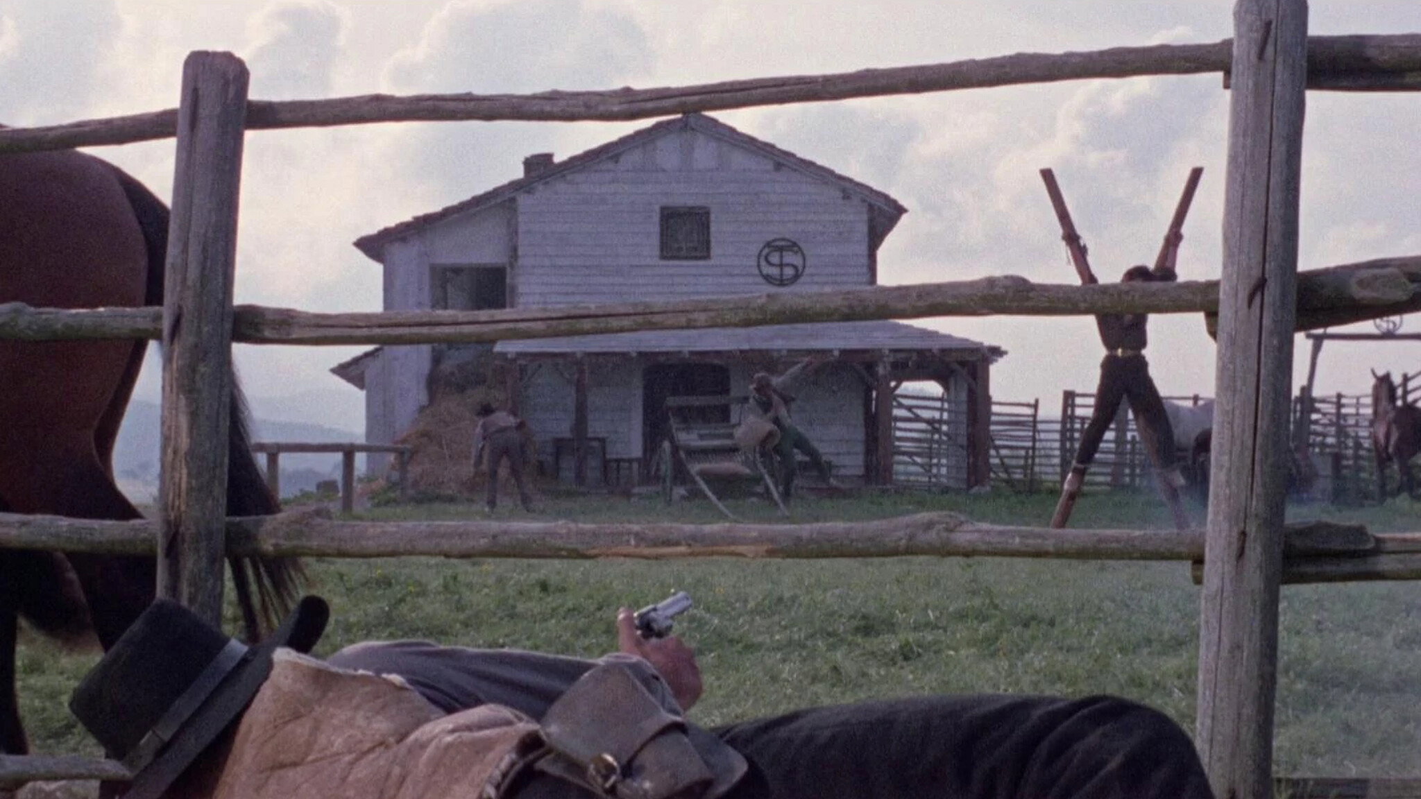 Le colt cantarono la morte e fu... tempo di massacro scene photo