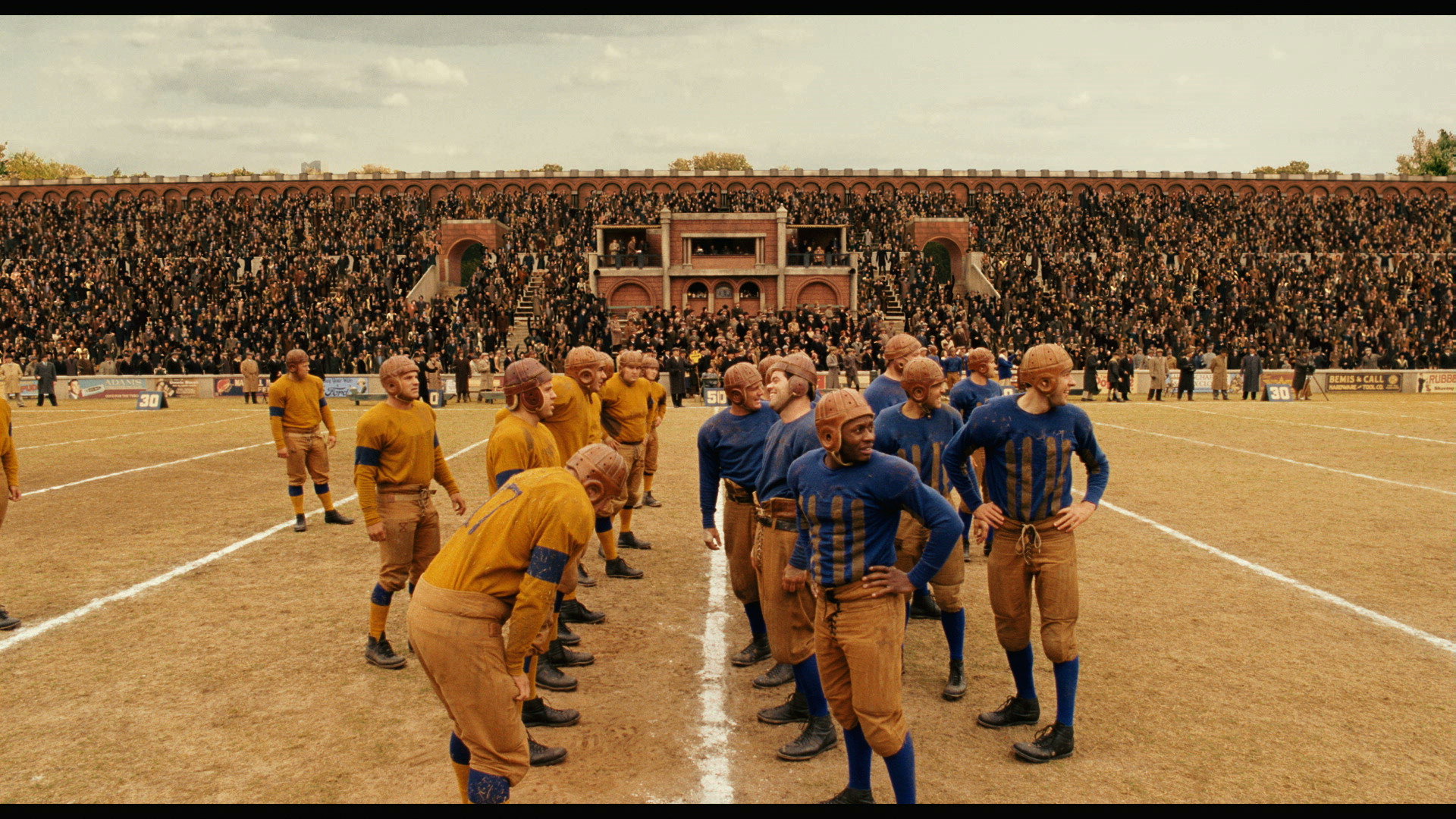 Leatherheads scene photo