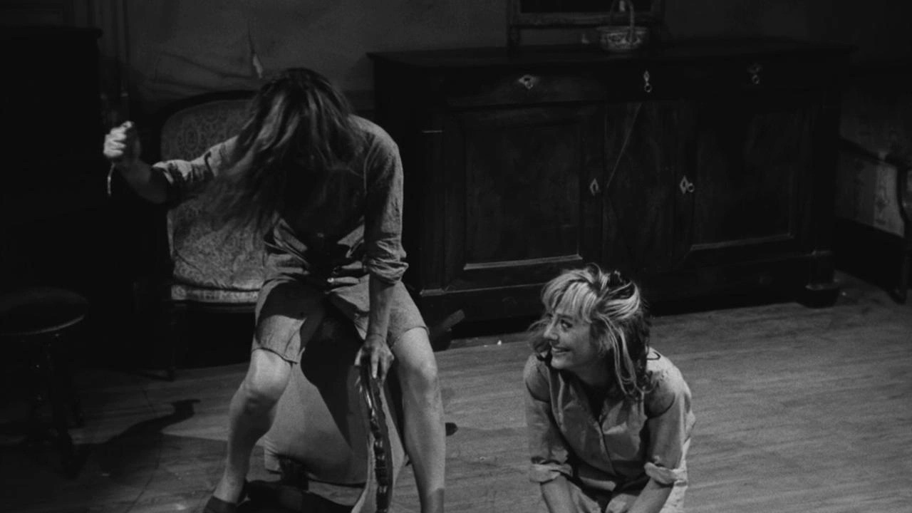 Les abysses scene photo