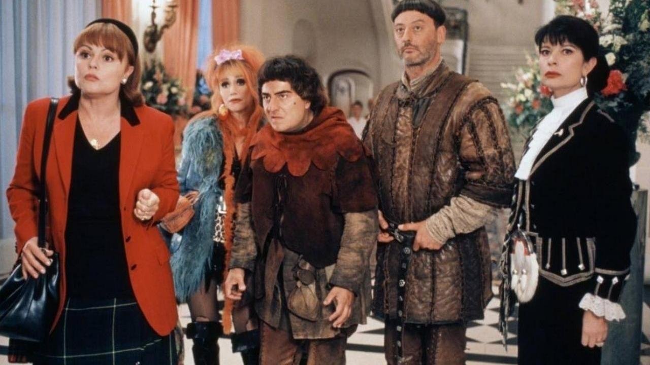 Les couloirs du temps: Les visiteurs II scene photo
