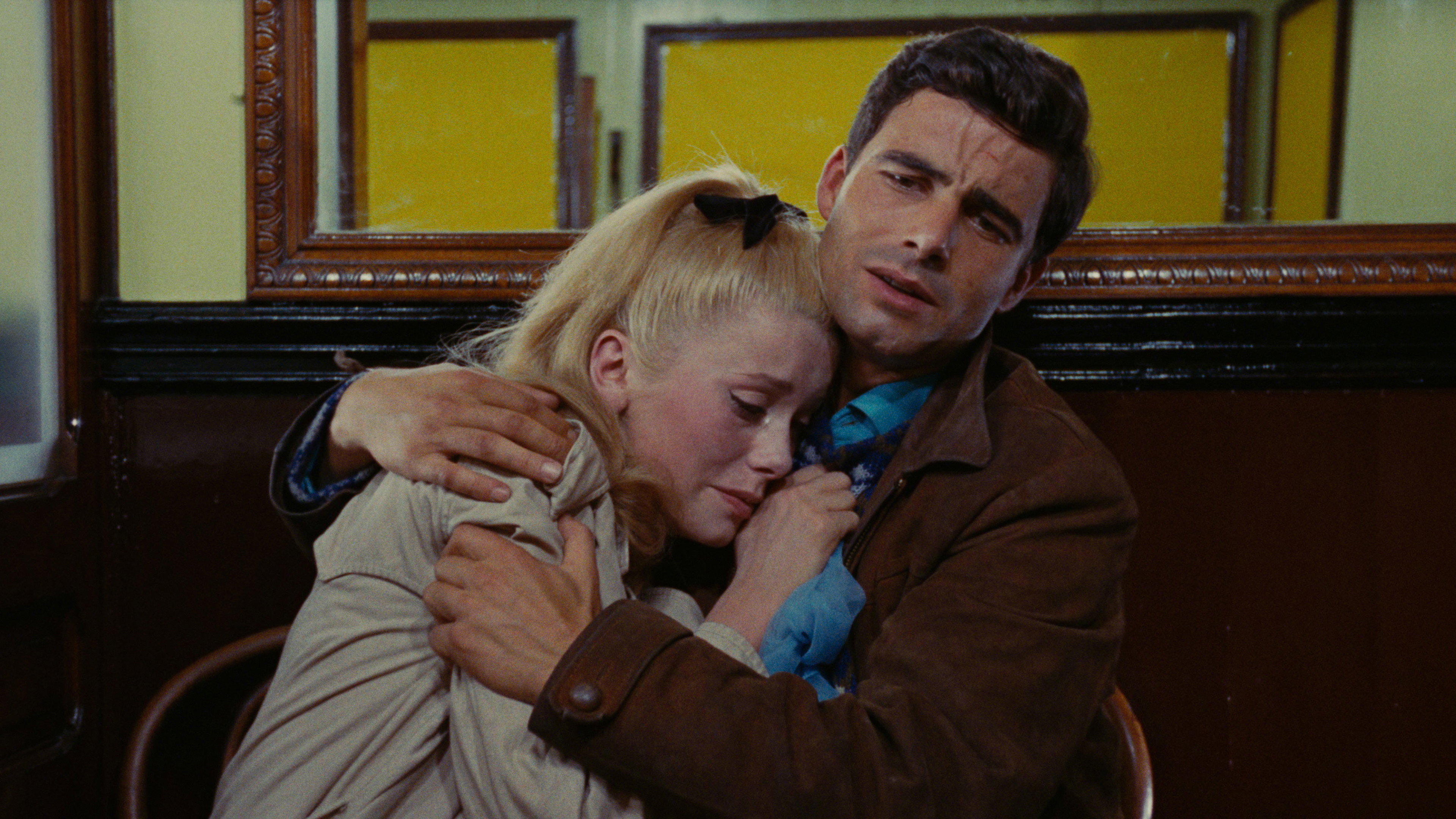 Les parapluies de Cherbourg scene photo