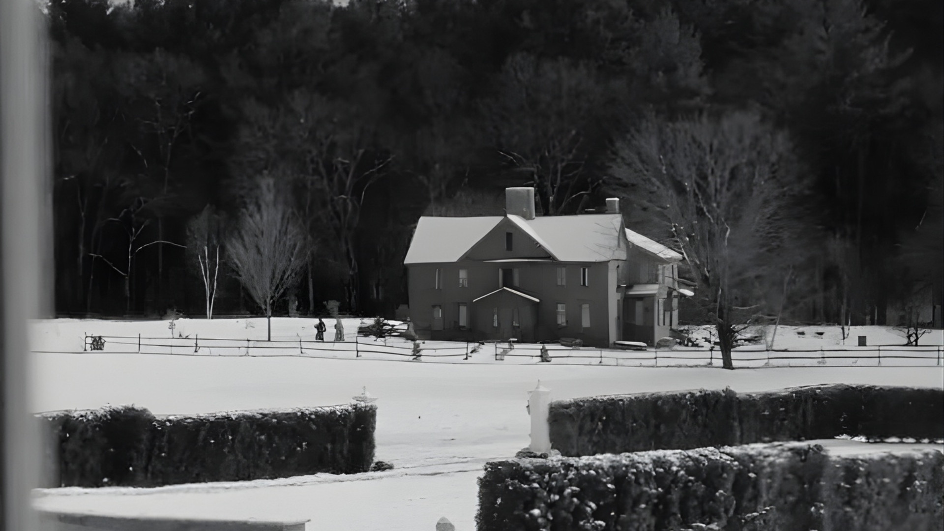 Little Women scene photo