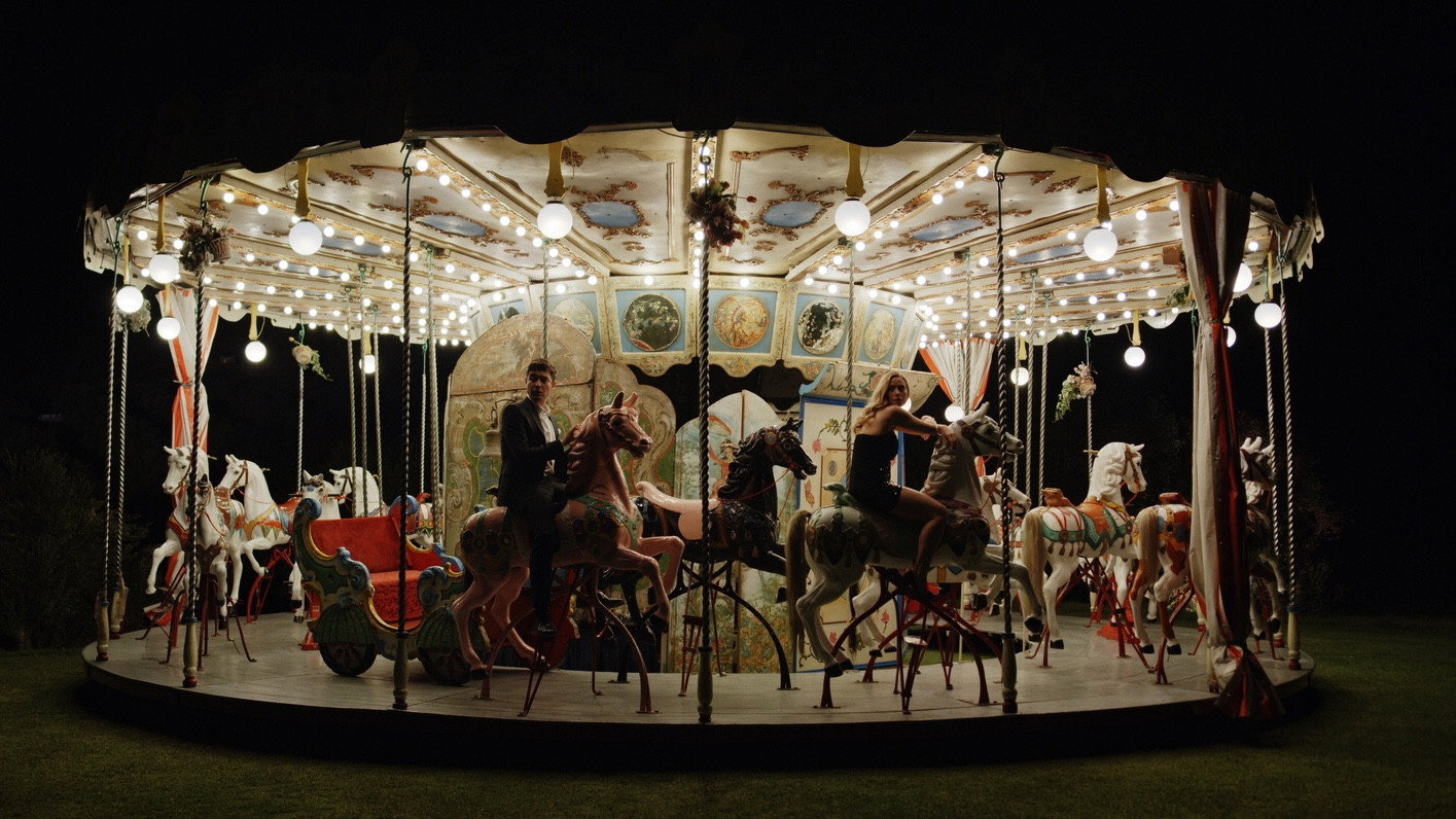 Loro scene photo