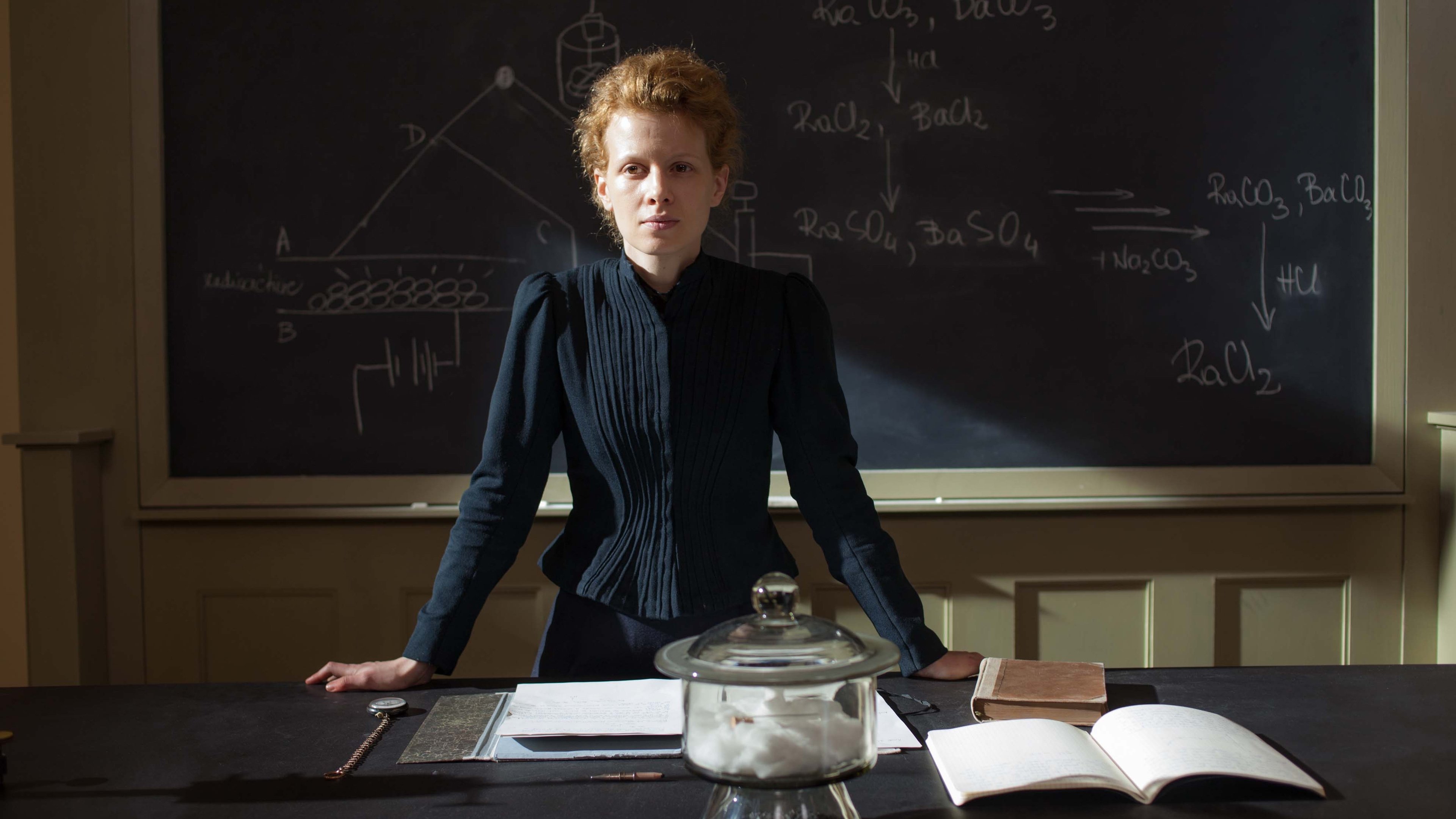 Marie Curie scene photo