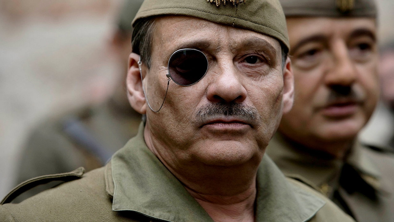 Mientras dure la guerra scene photo