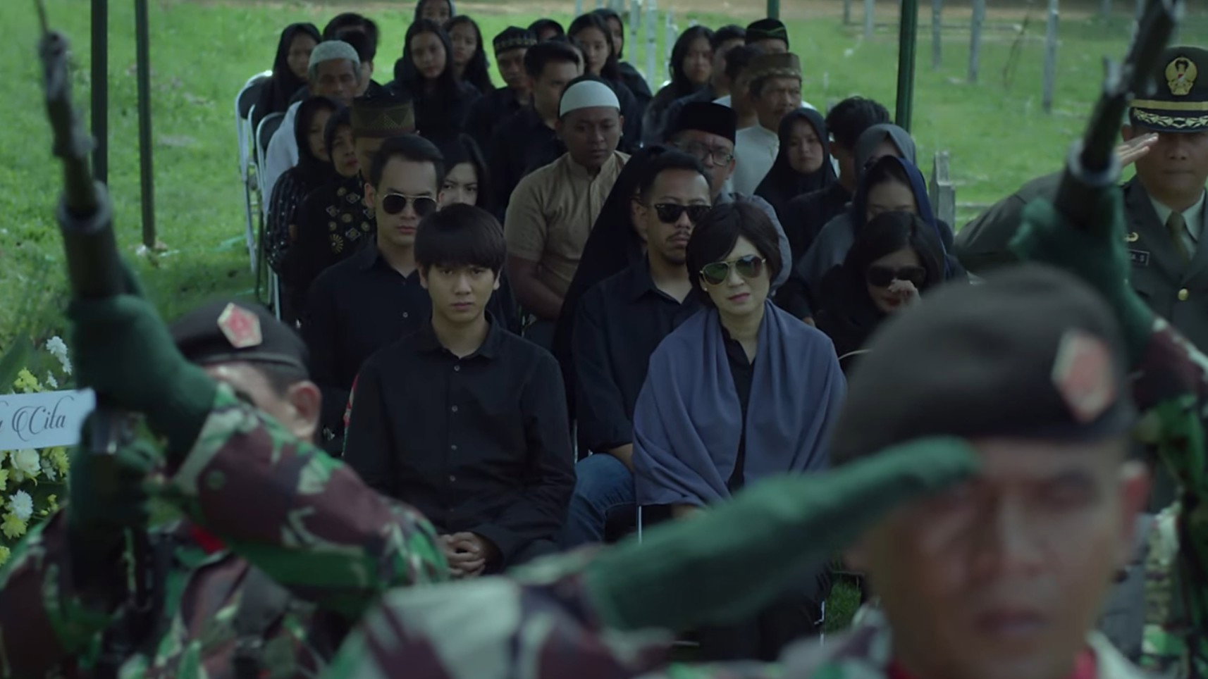 Milea: Suara dari Dilan scene photo