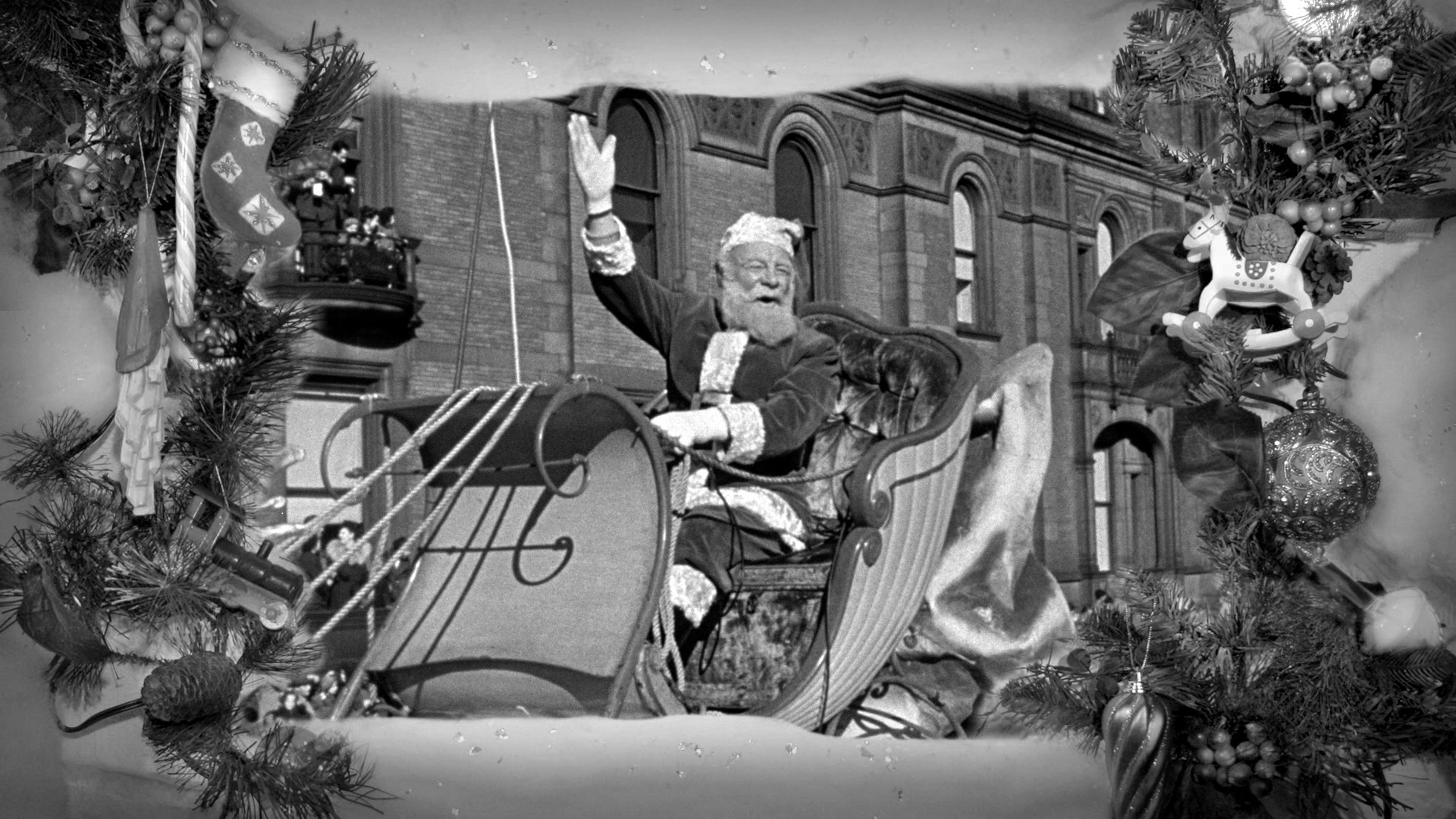 Miracle on 34th Street scene photo