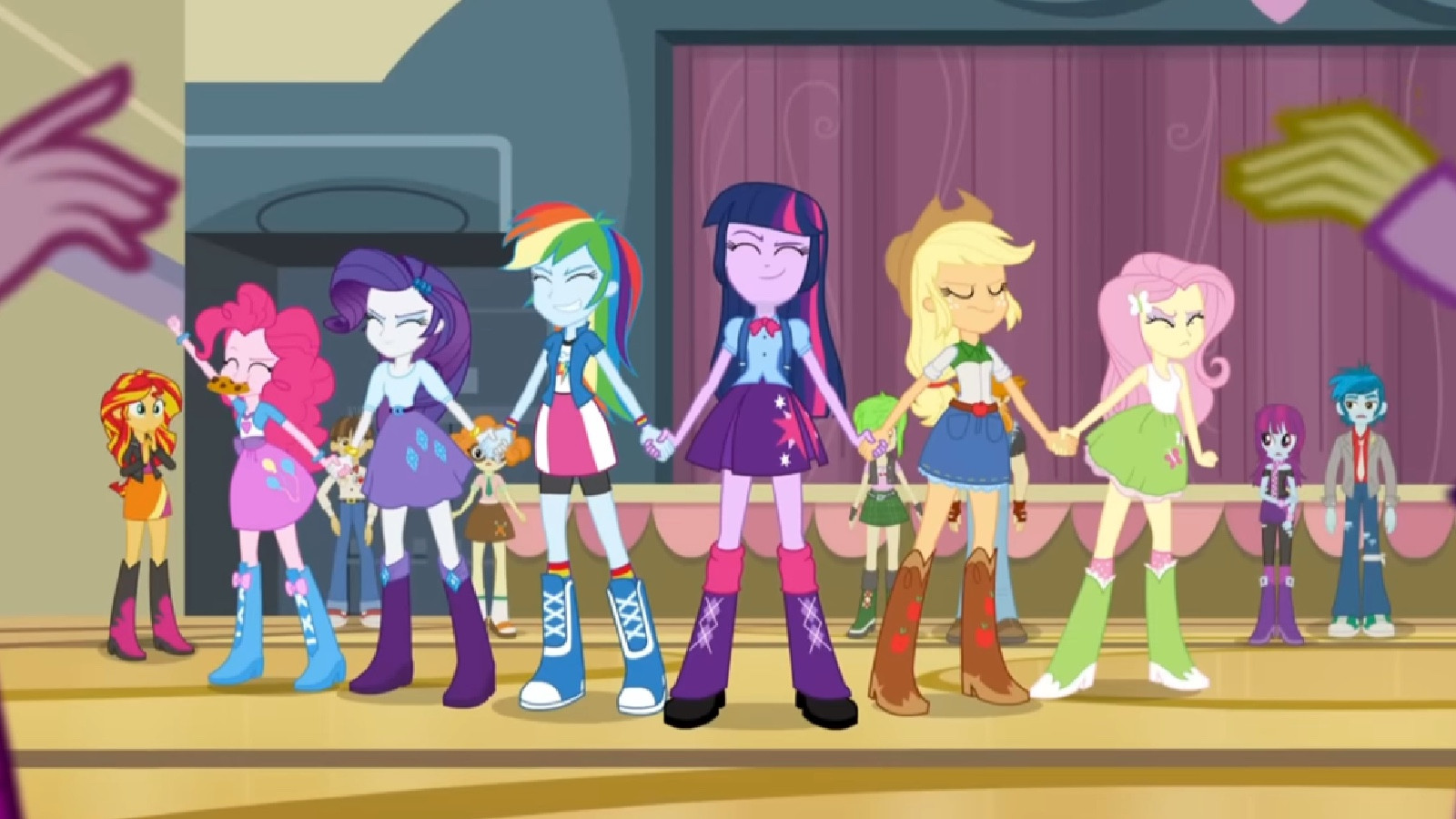 My Little Pony: Equestria Girls - Rainbow Rocks scene photo