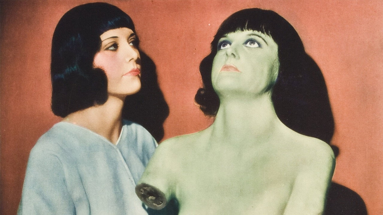 Mystery of the Wax Museum scene photo