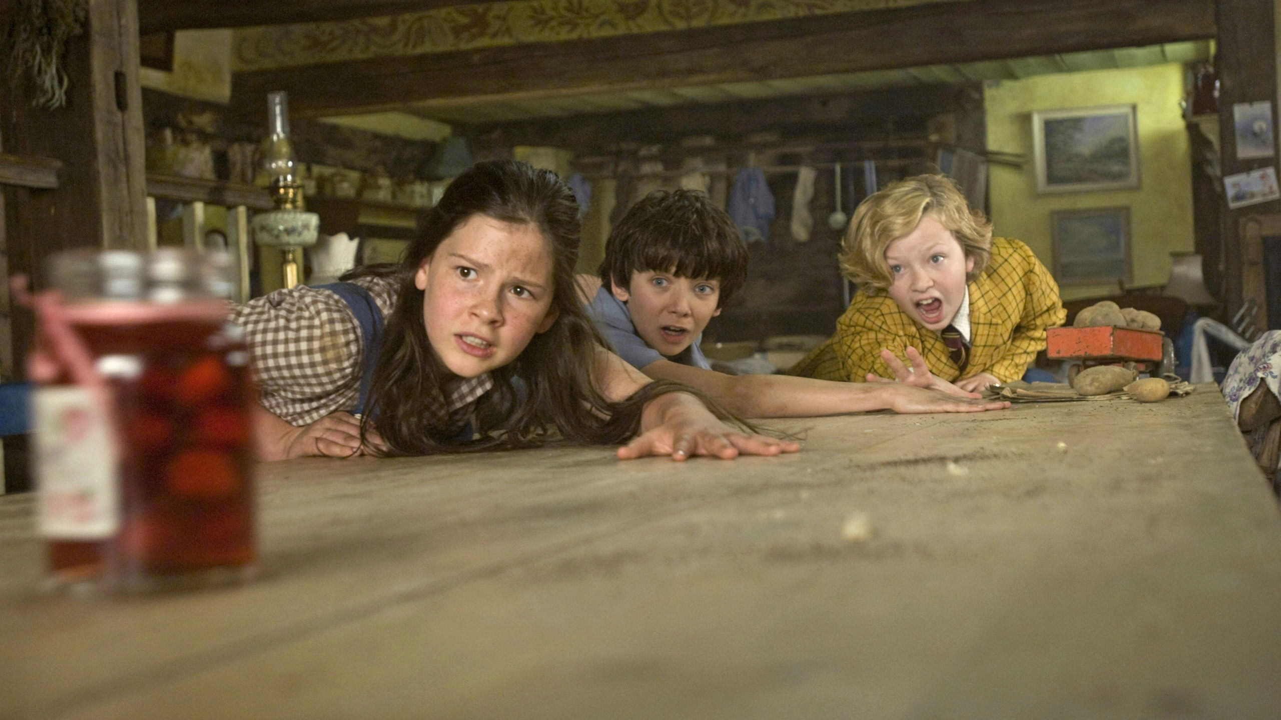 Nanny McPhee and the Big Bang scene photo