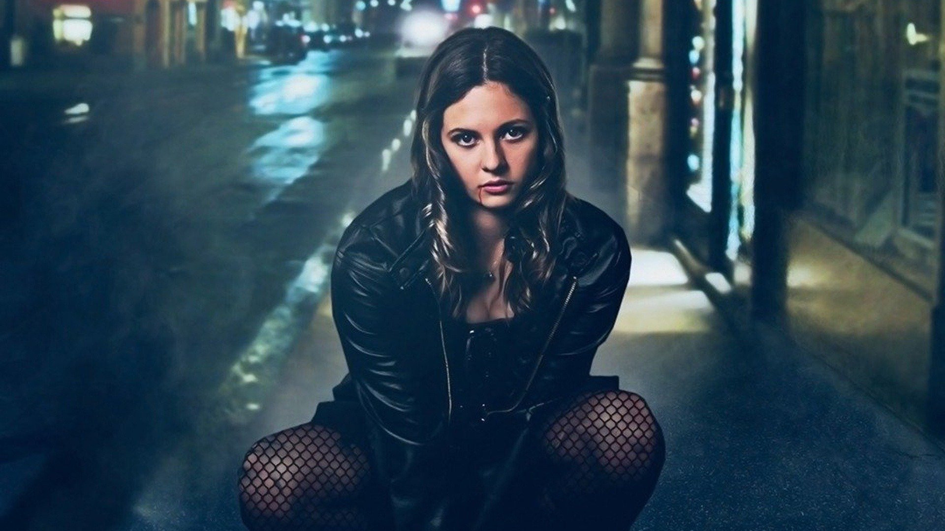 Nightcomer scene photo