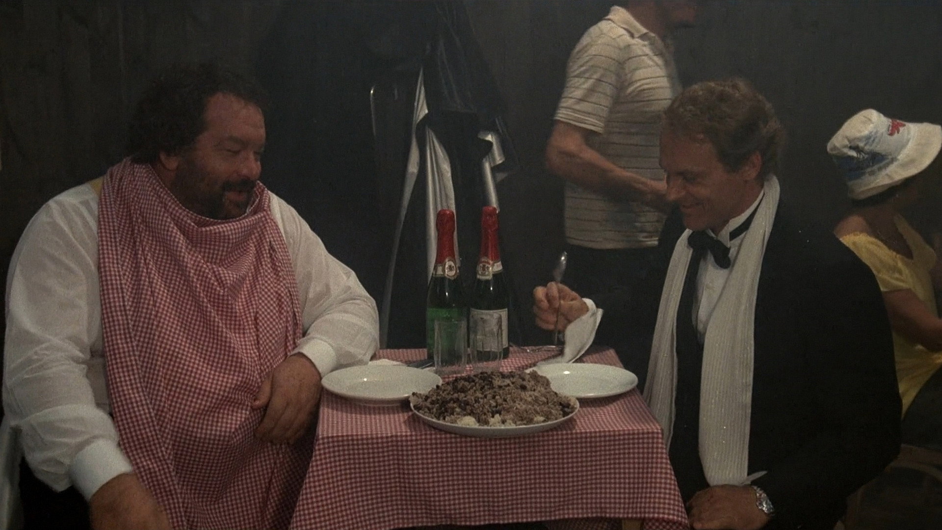 Non c'è due senza quattro scene photo