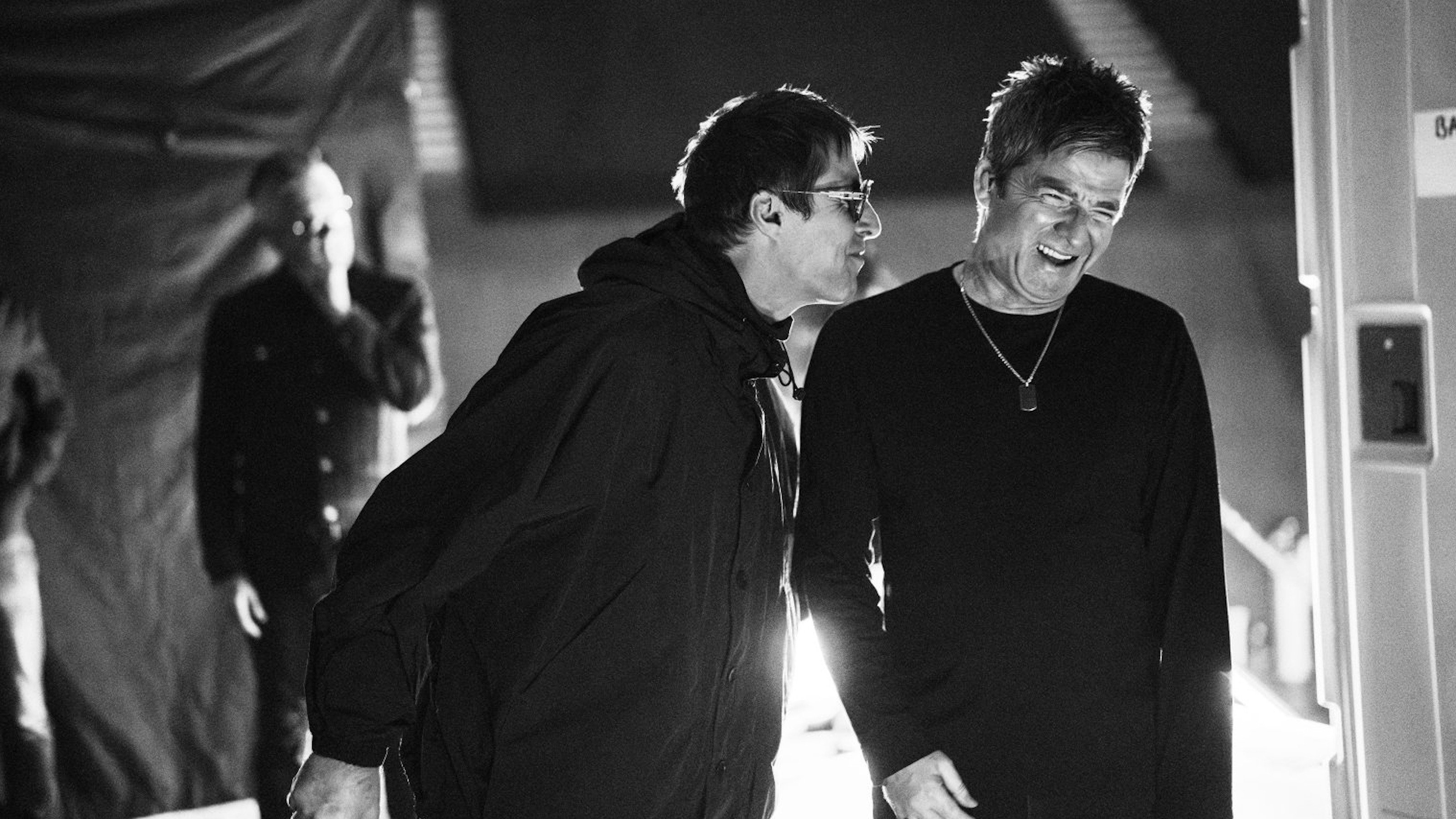Oasis: Don't Look Back in Anger scene photo