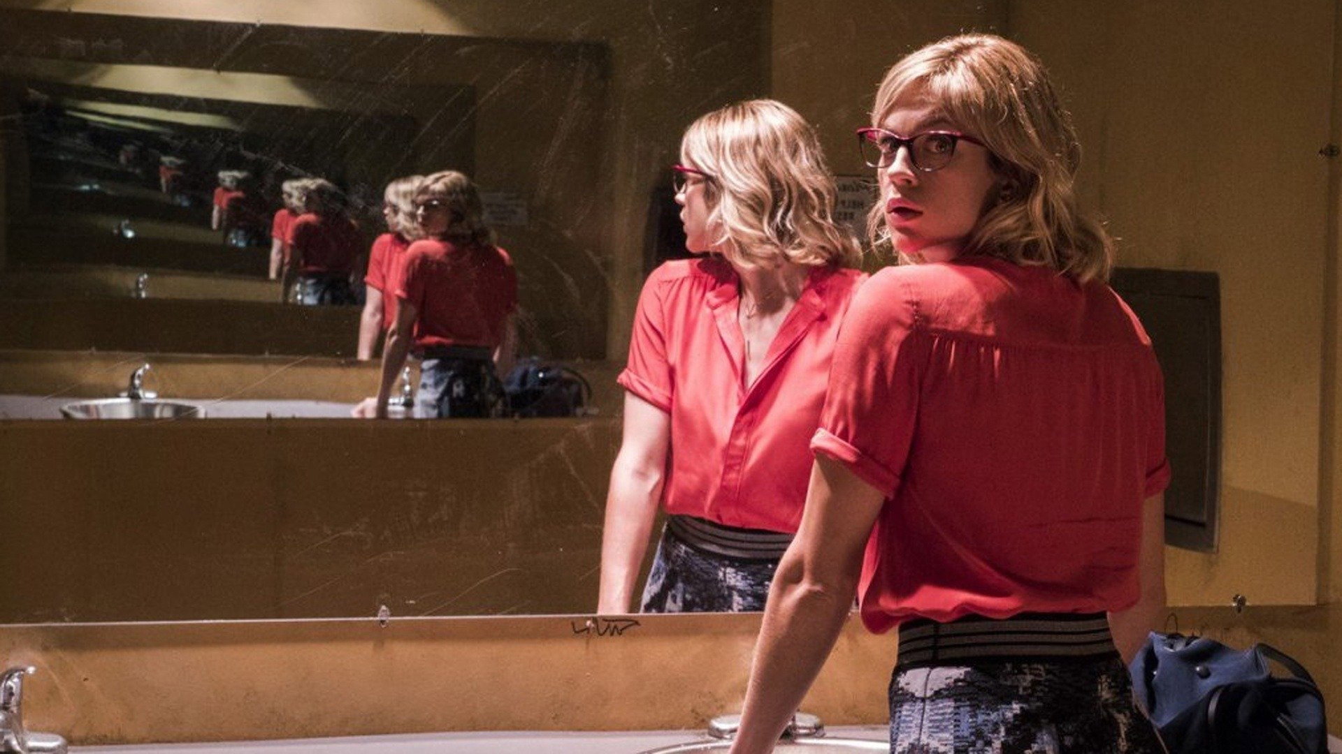 Parallel scene photo