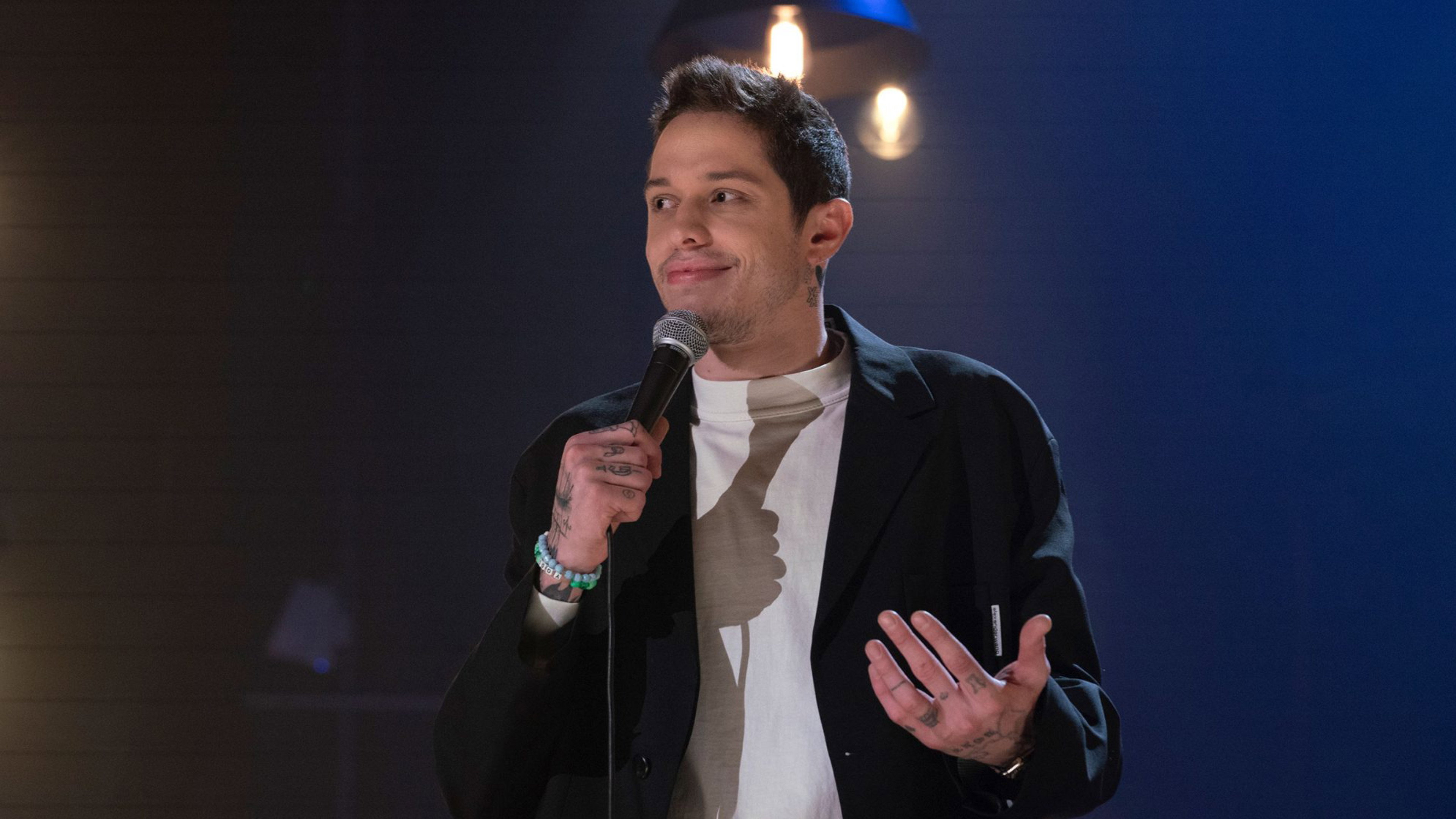 Pete Davidson: Alive from New York scene photo