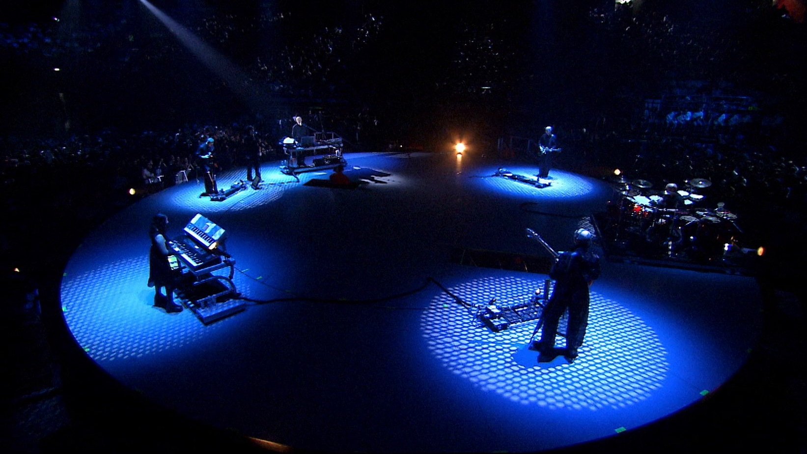 Peter Gabriel: Growing Up Live scene photo