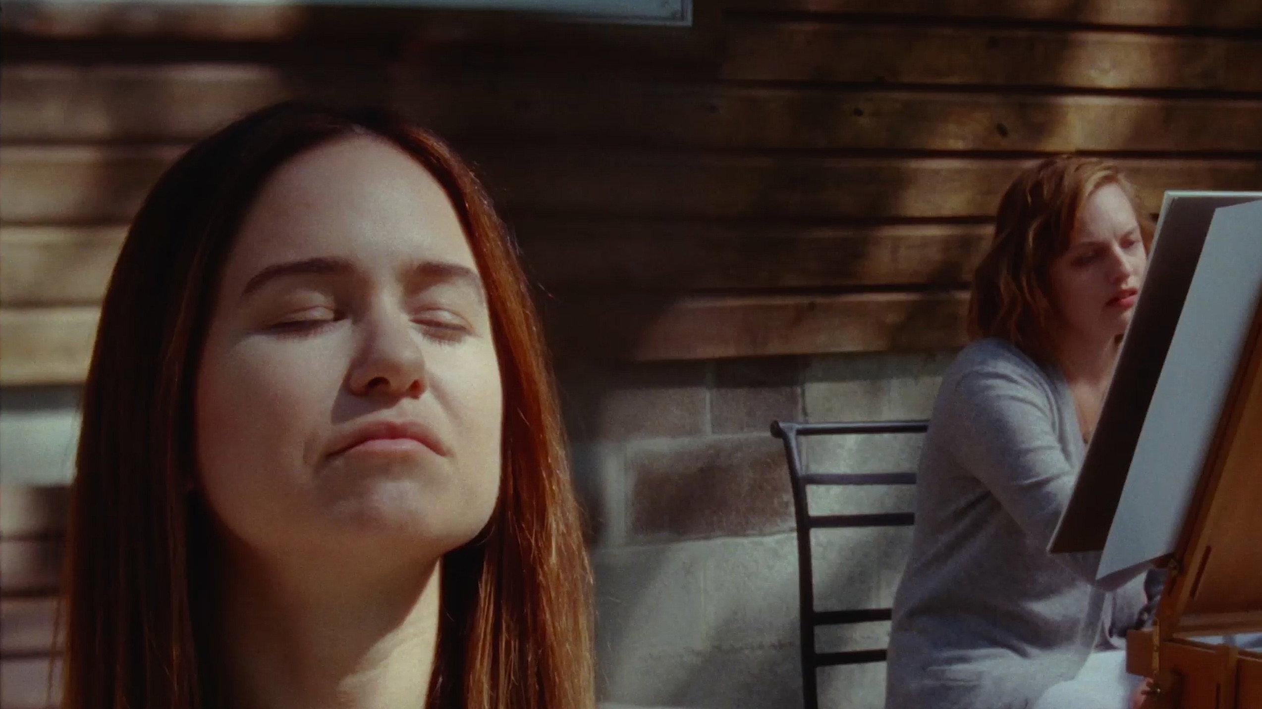 Queen of Earth scene photo