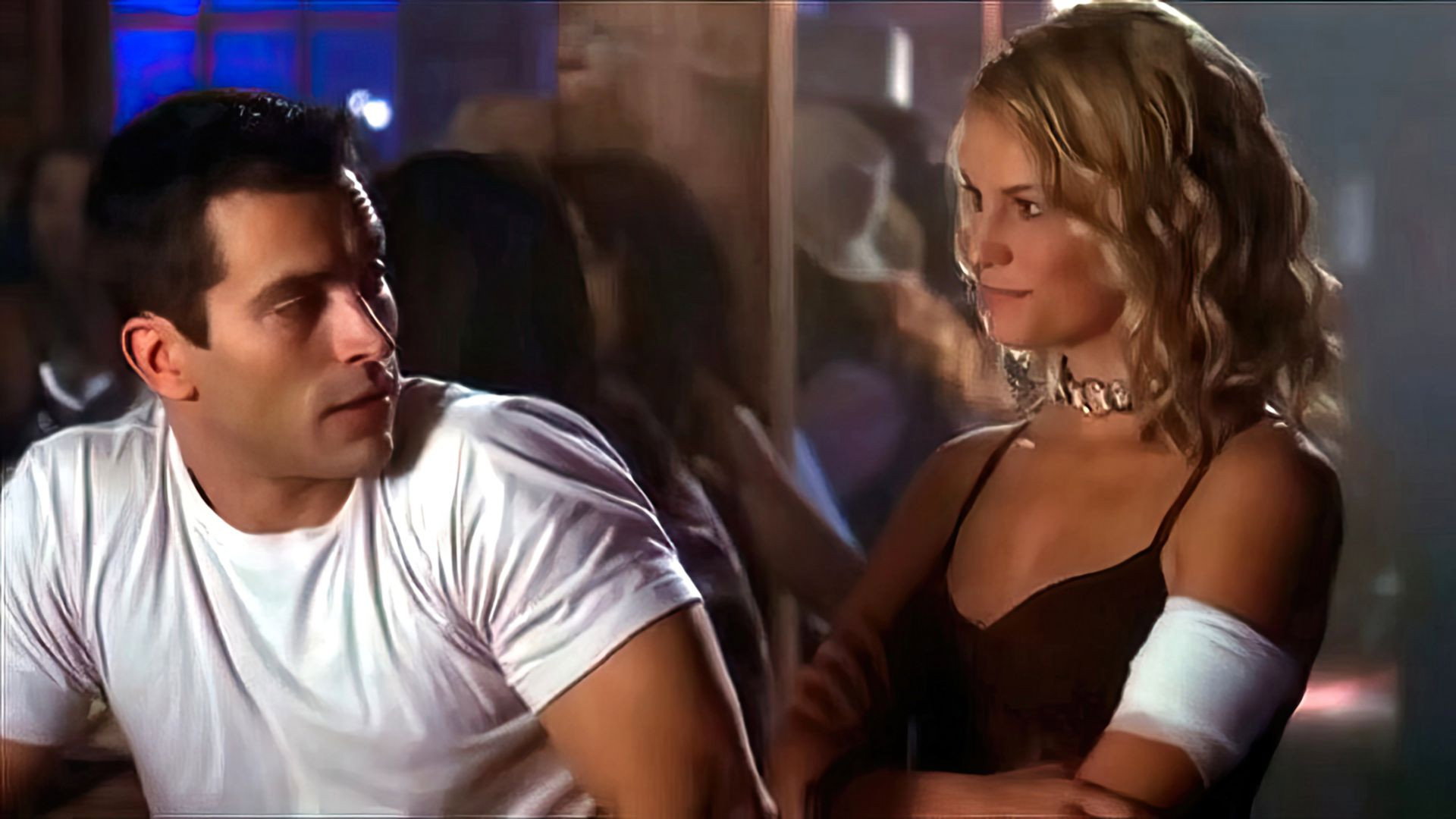 Road House 2: Last Call scene photo