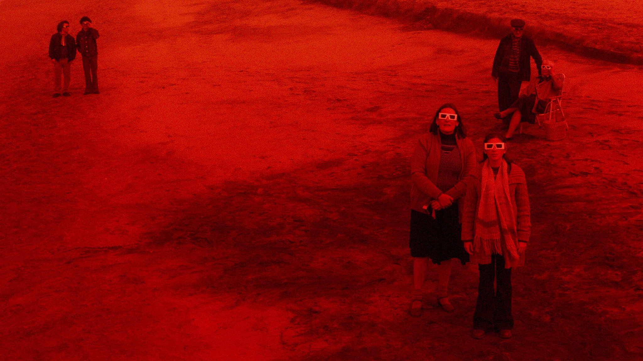 Rojo scene photo