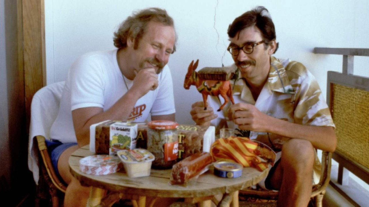Sällskapsresan eller Finns det svenskt kaffe på grisfesten scene photo