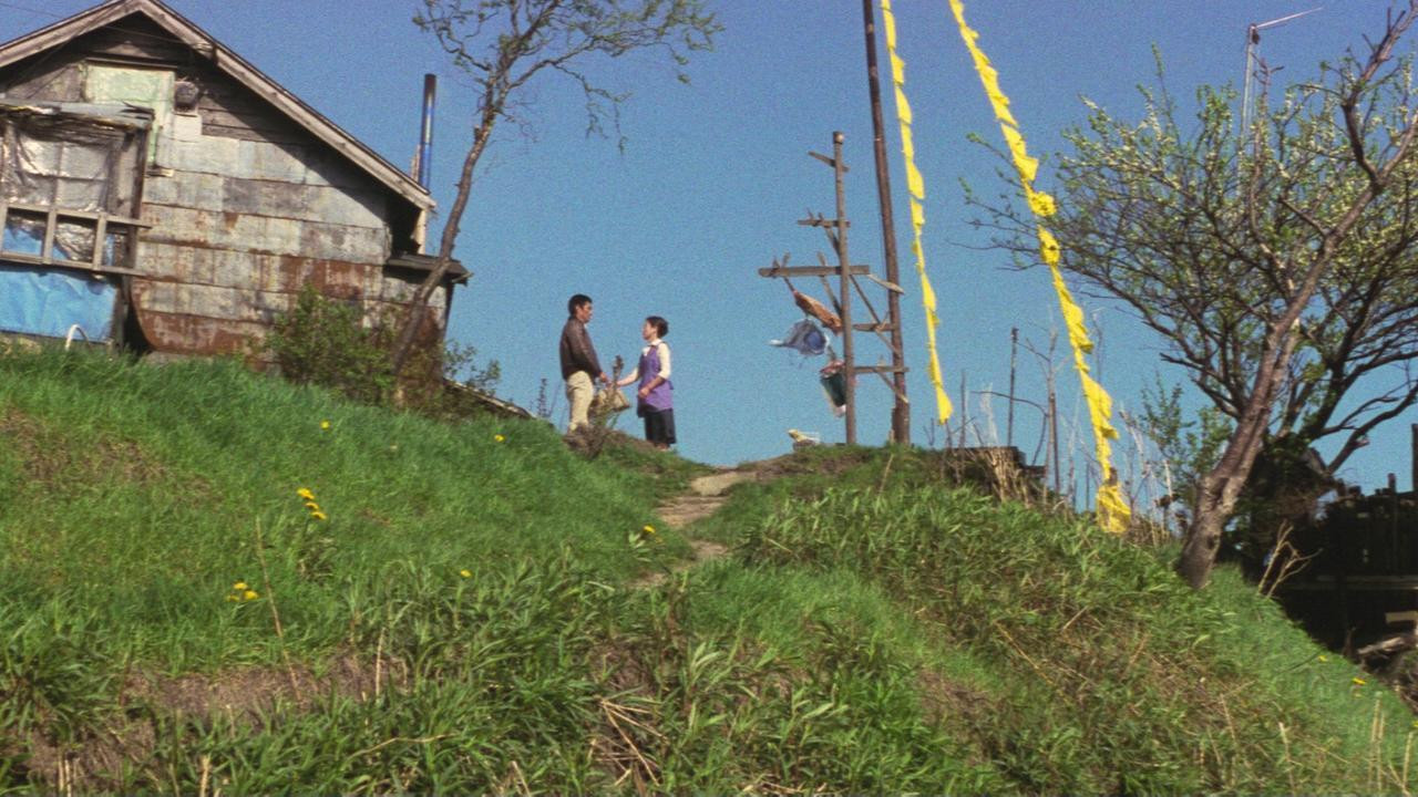 Shiawase no kiiroi hankachi scene photo