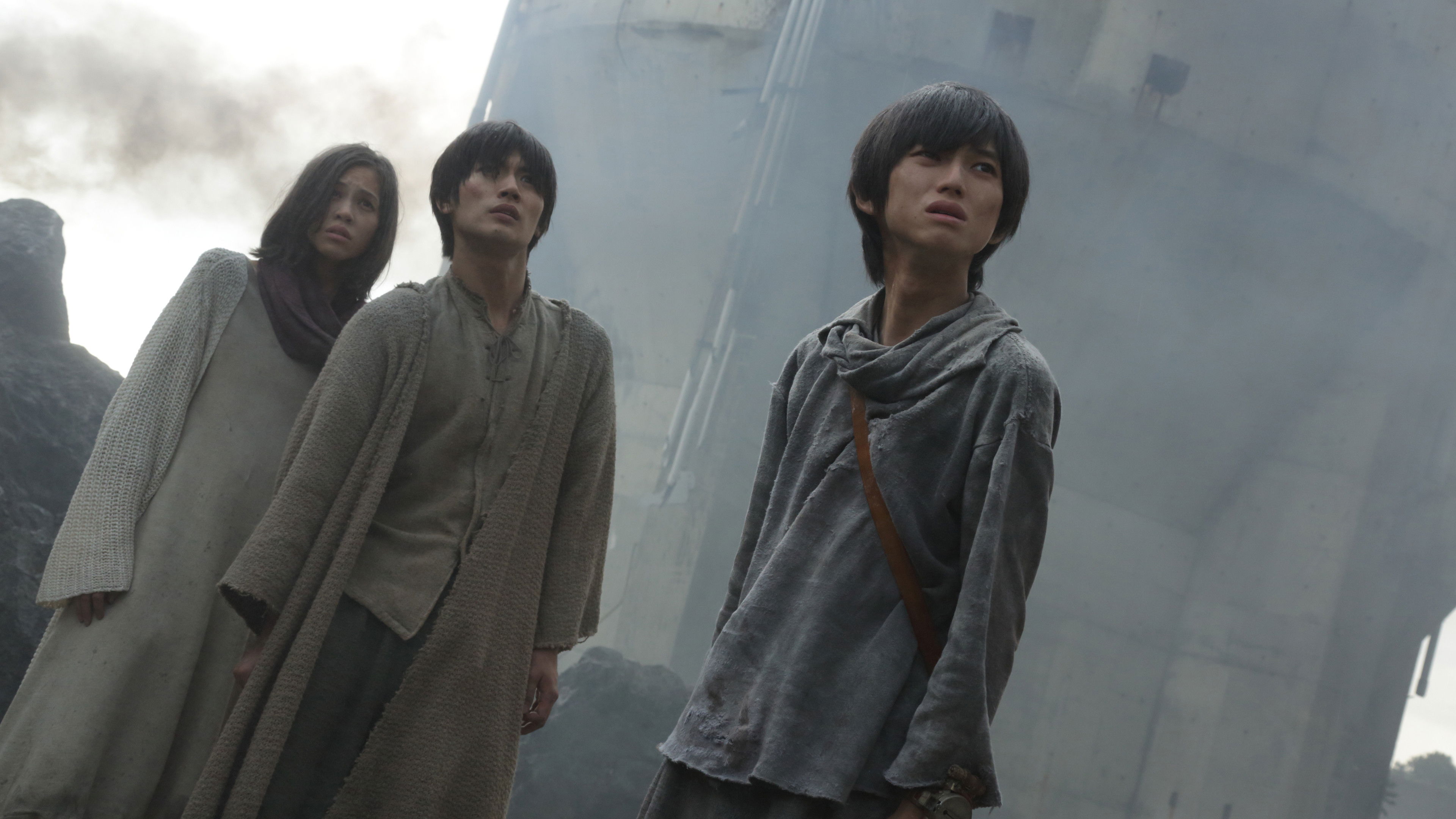 Shingeki no kyojin scene photo