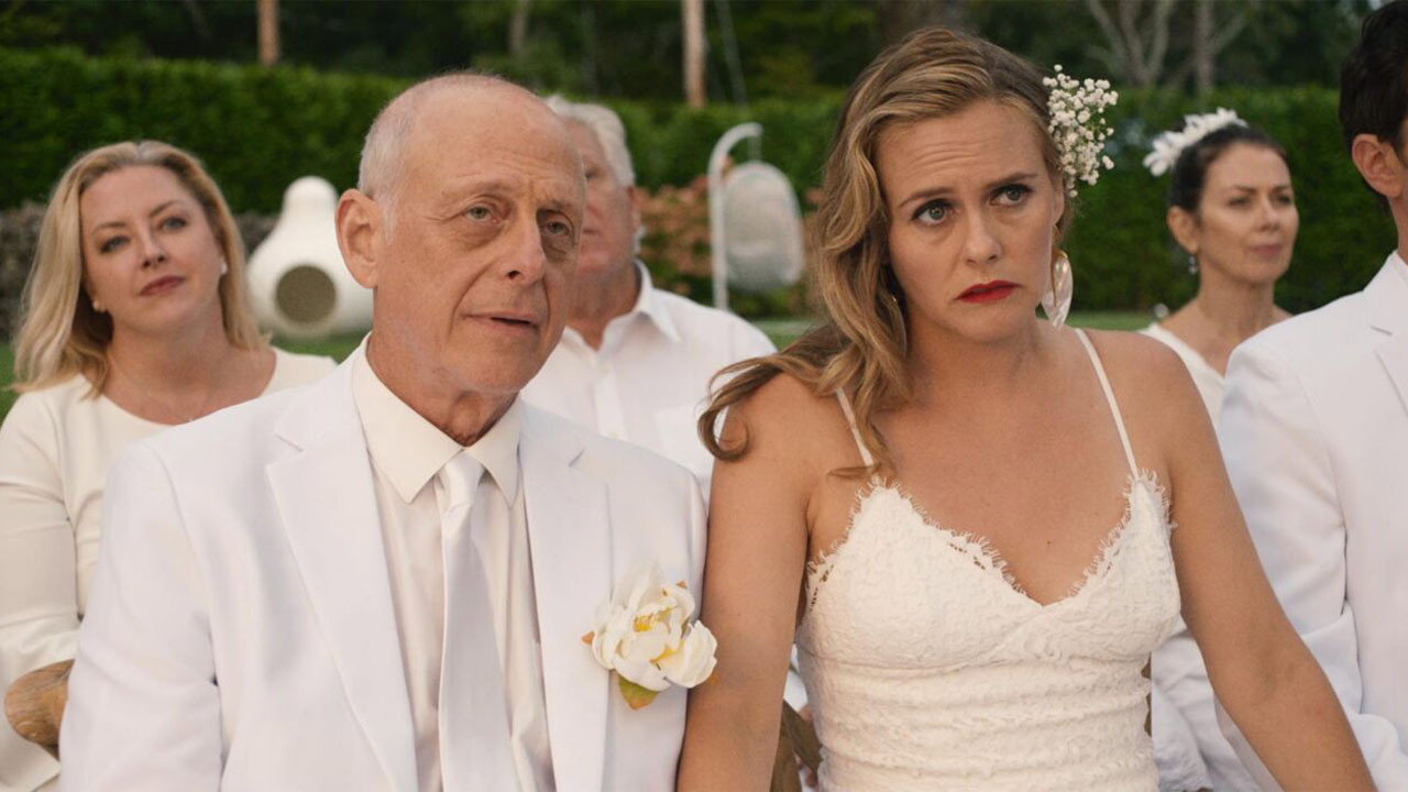 Sister of the Groom scene photo