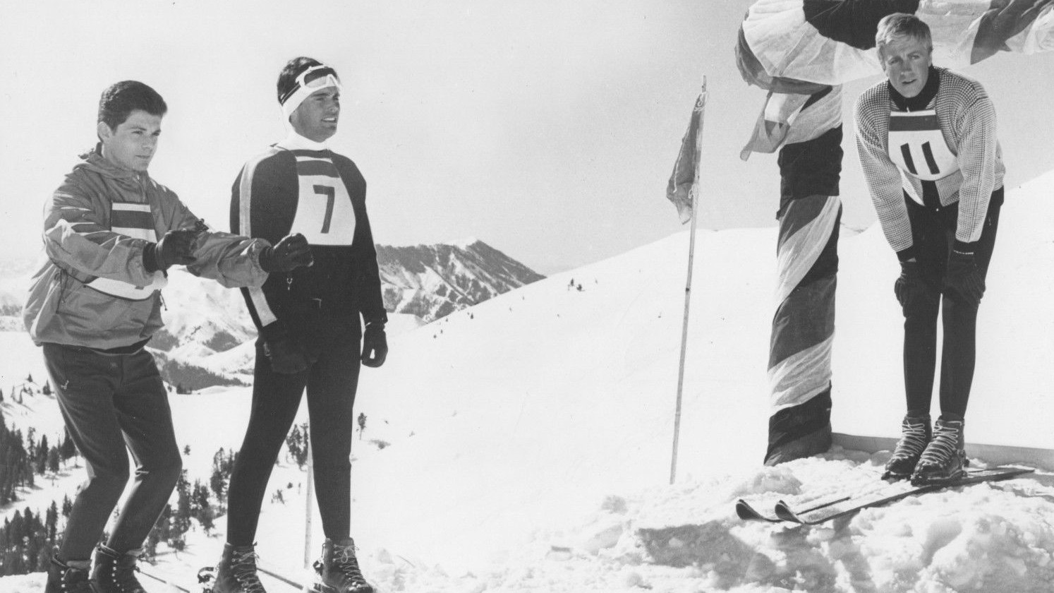 Ski Party scene photo