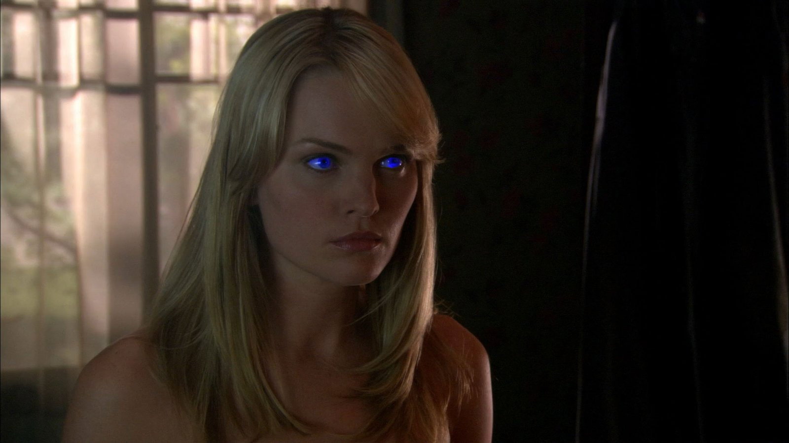 Species III scene photo