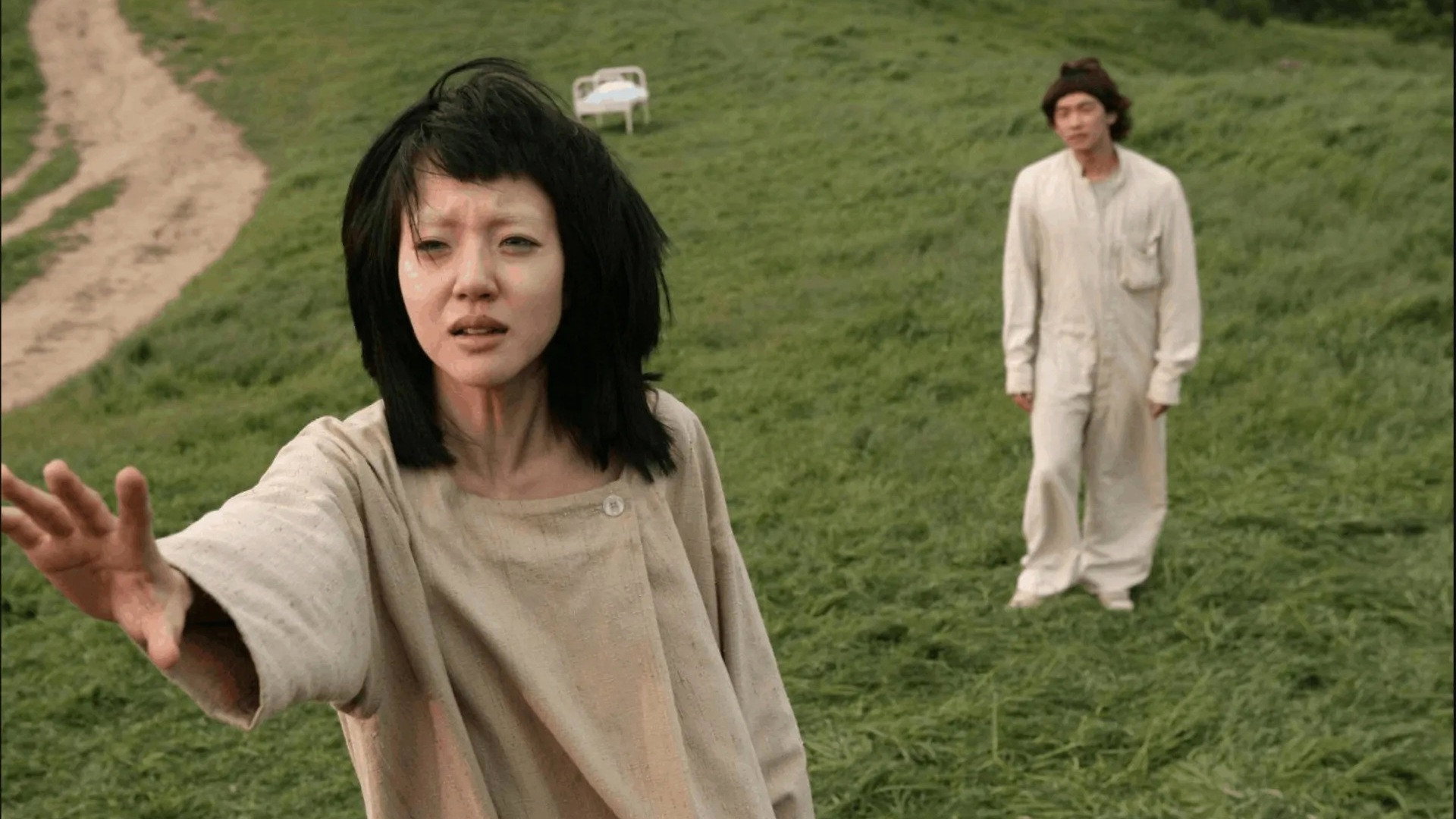 Ssa-i-bo-geu-ji-man gwaen-cha-na scene photo
