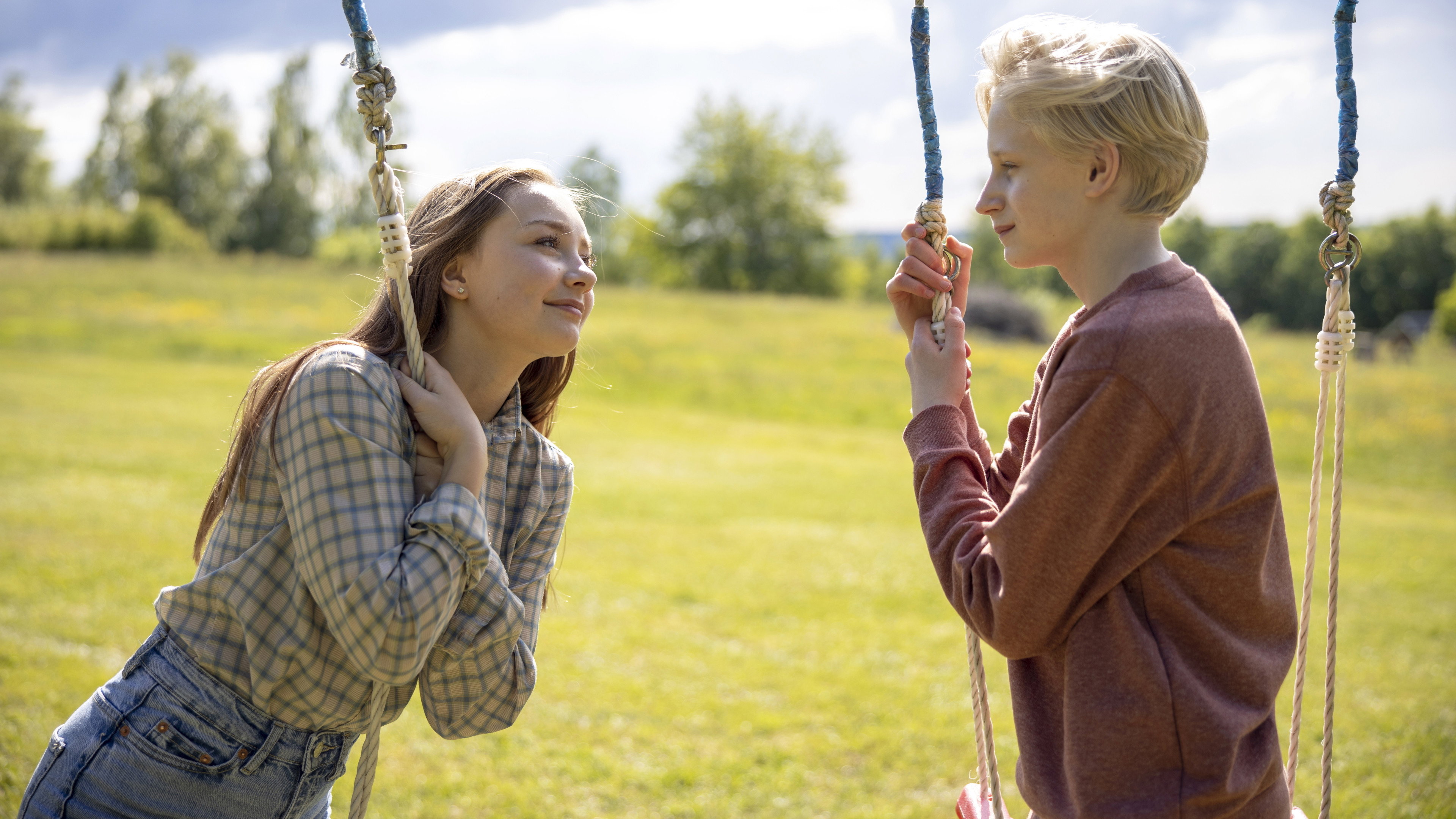 Sune - Uppdrag: Midsommar scene photo