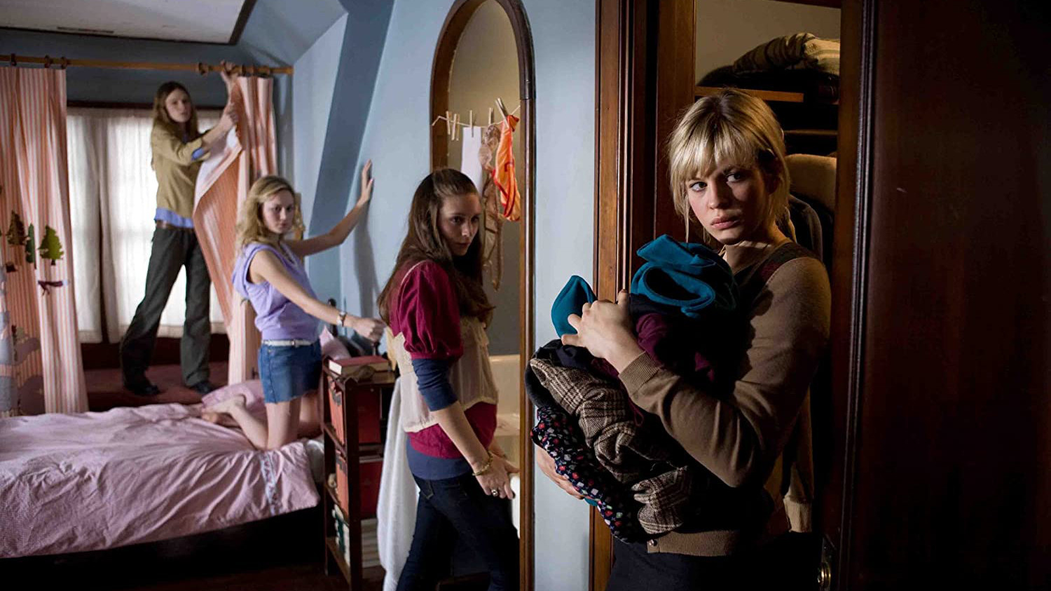 Tanner Hall scene photo