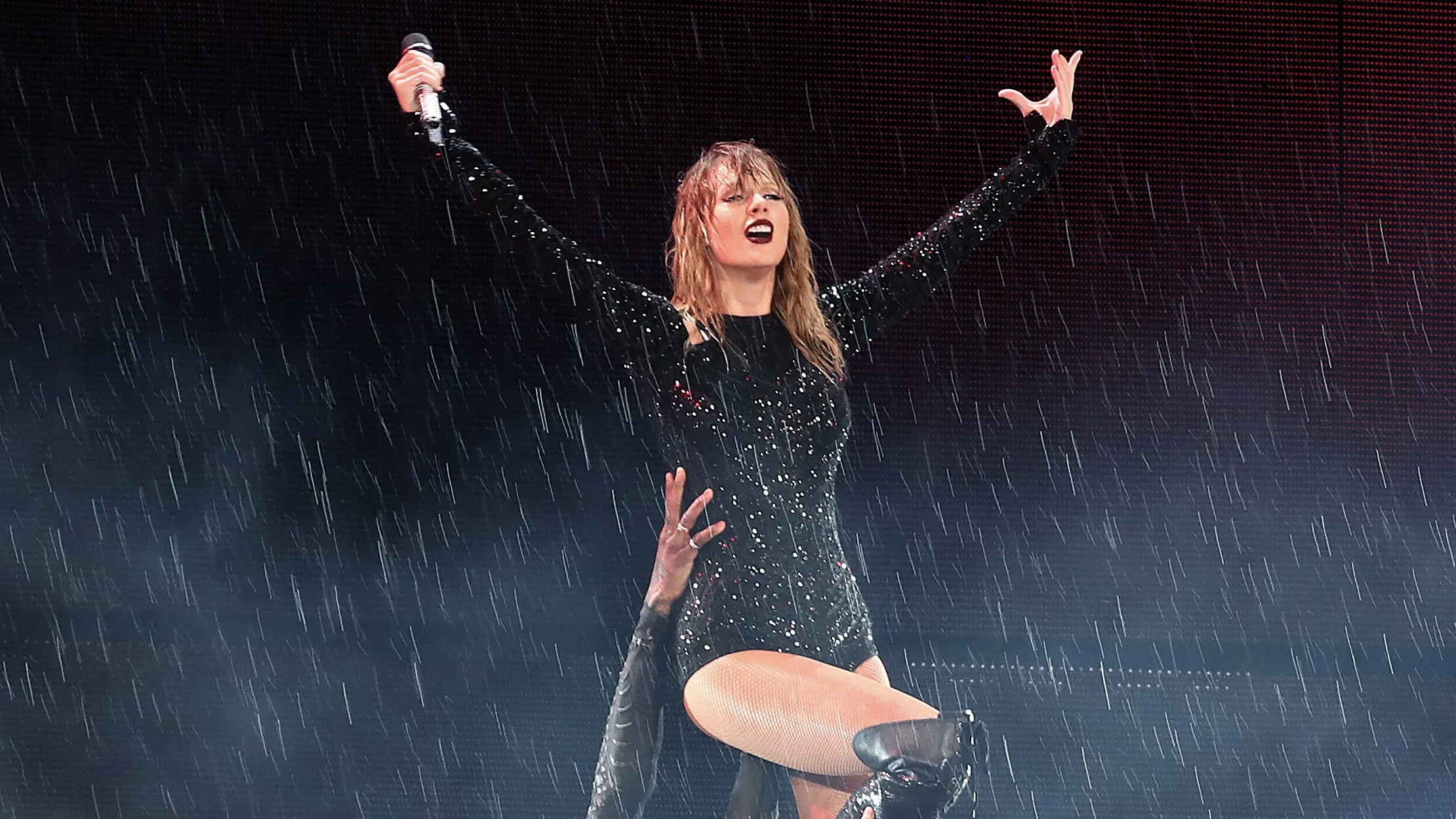 Taylor Swift: Reputation Stadium Tour scene photo