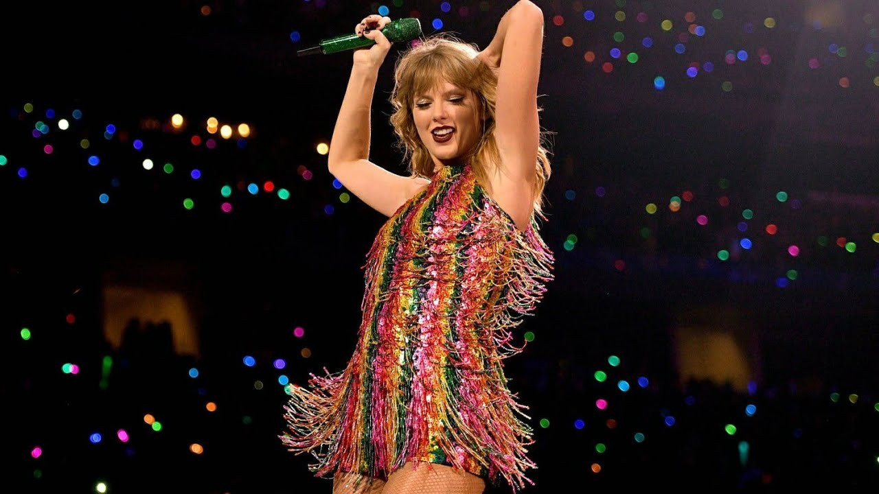 Taylor Swift: Reputation Stadium Tour scene photo