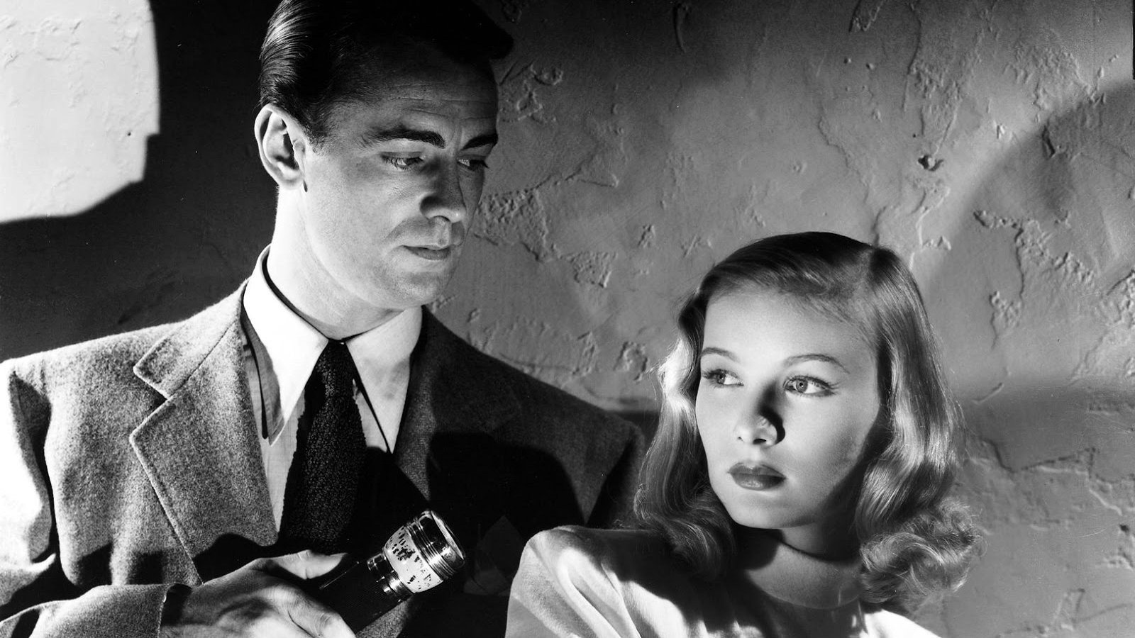 The Blue Dahlia scene photo