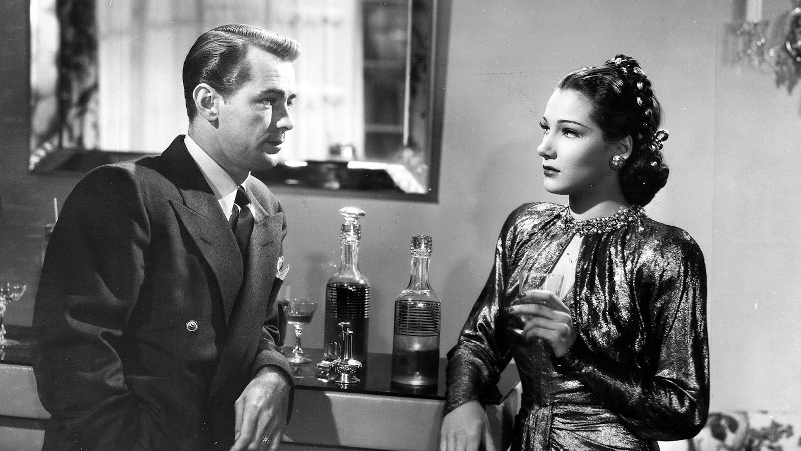 The Blue Dahlia scene photo