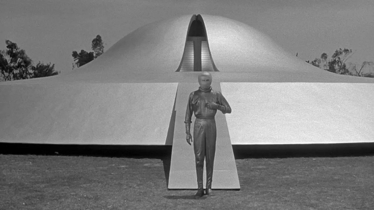 The Day the Earth Stood Still scene photo