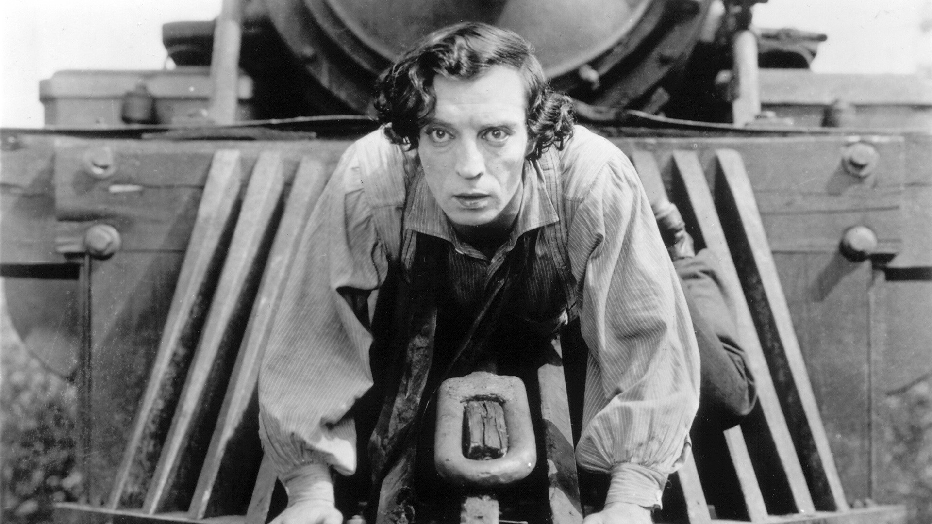 The General scene photo