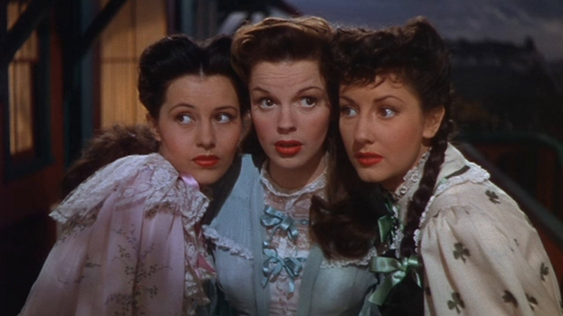 The Harvey Girls scene photo