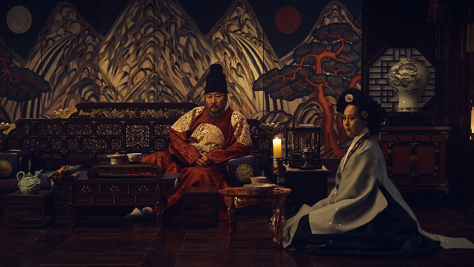 The King's Letters scene photo