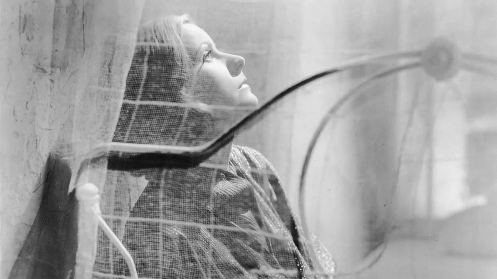 The Painted Veil scene photo