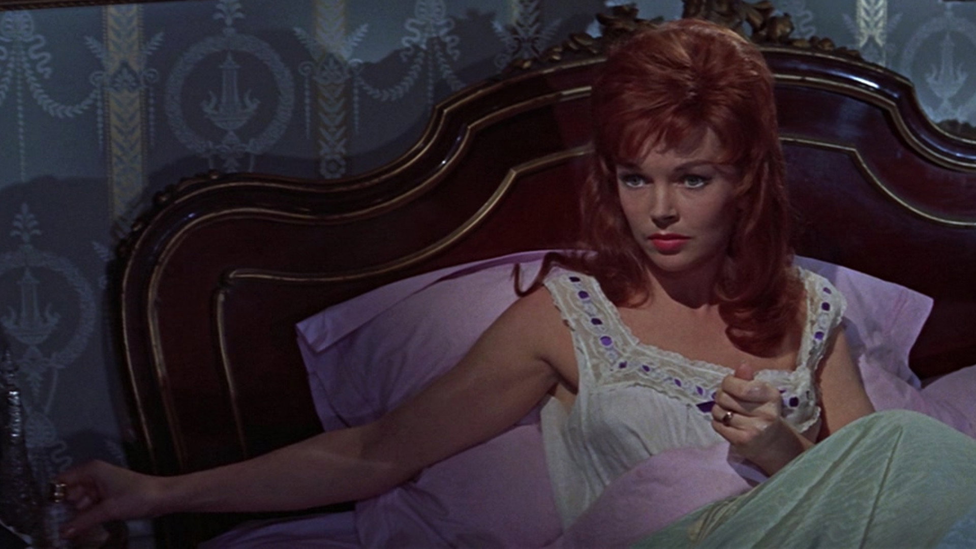 The Two Faces of Dr. Jekyll scene photo