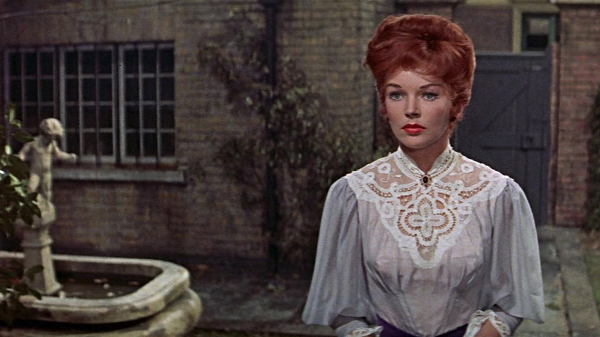 The Two Faces of Dr. Jekyll scene photo